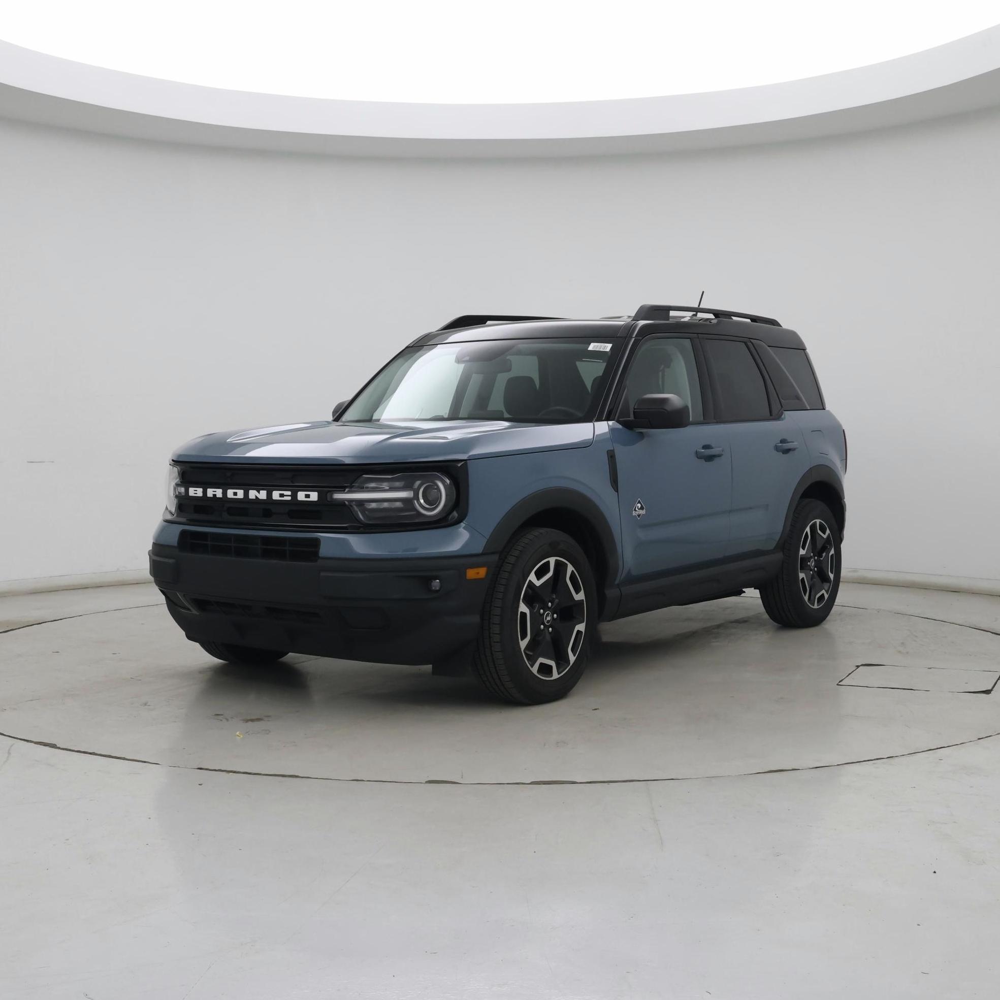 Thumbnail: 2021 Ford Bronco Sport - 5