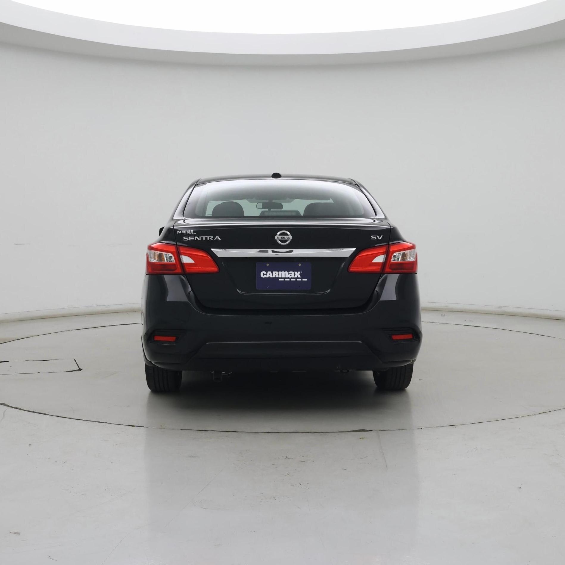 Thumbnail: 2017 Nissan Sentra - 6