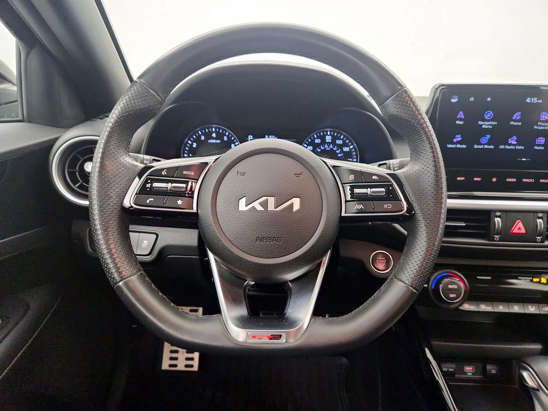 Thumbnail: 2023 Kia Forte - 10