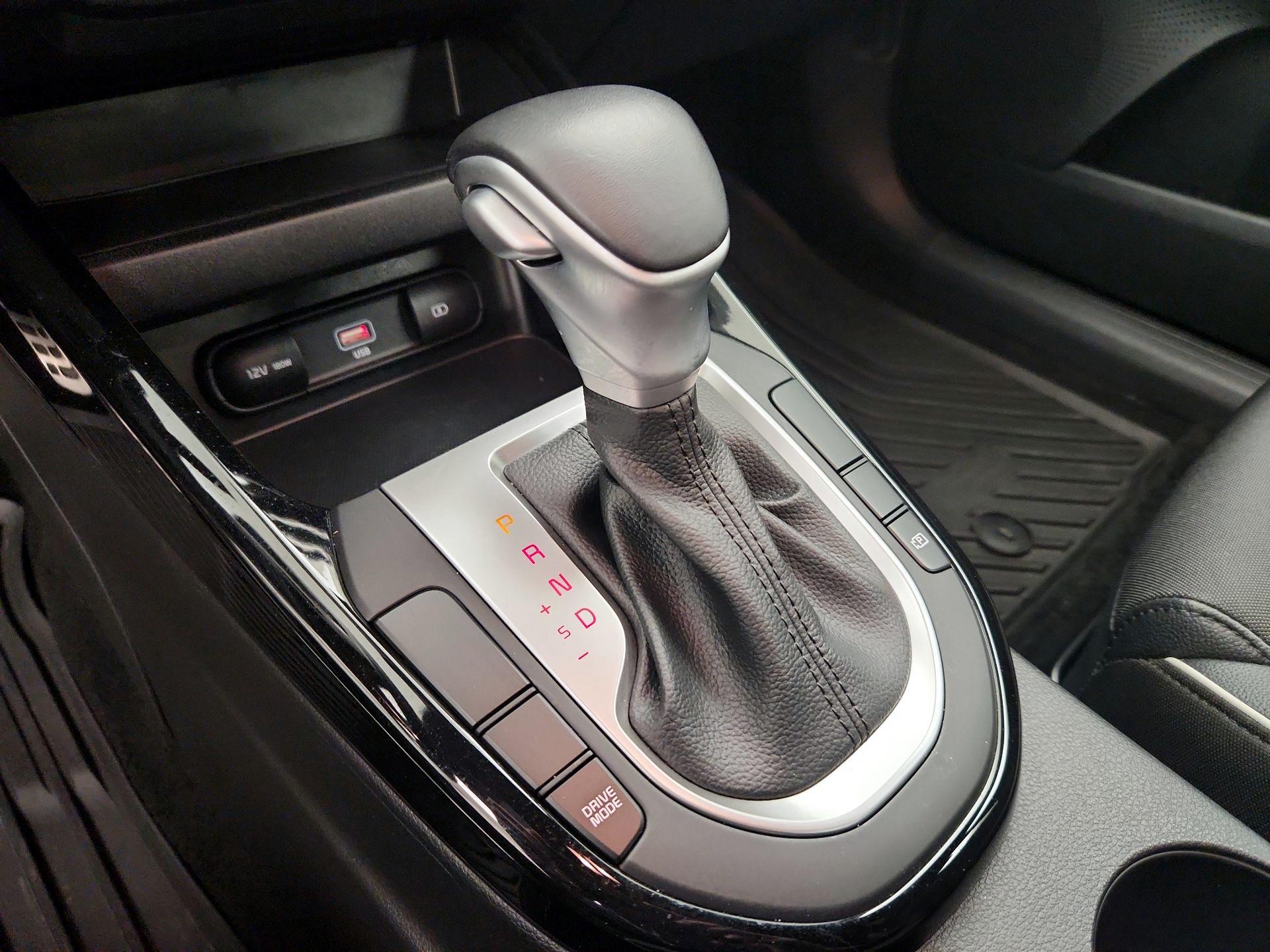 Thumbnail: 2023 Kia Forte - 18