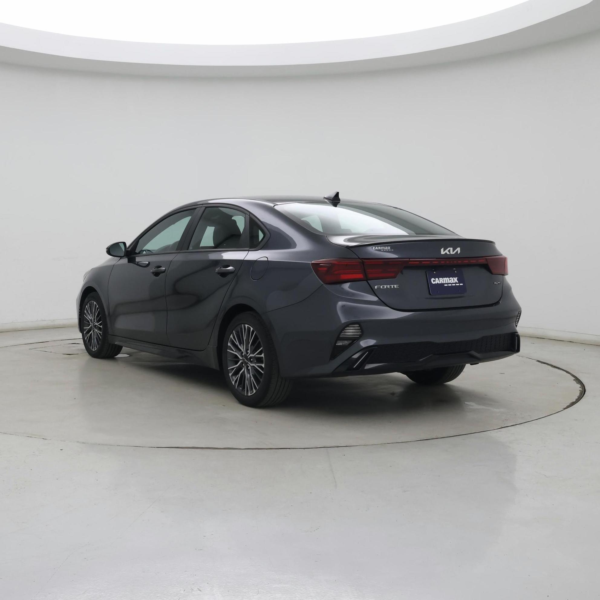 Thumbnail: 2023 Kia Forte - 2