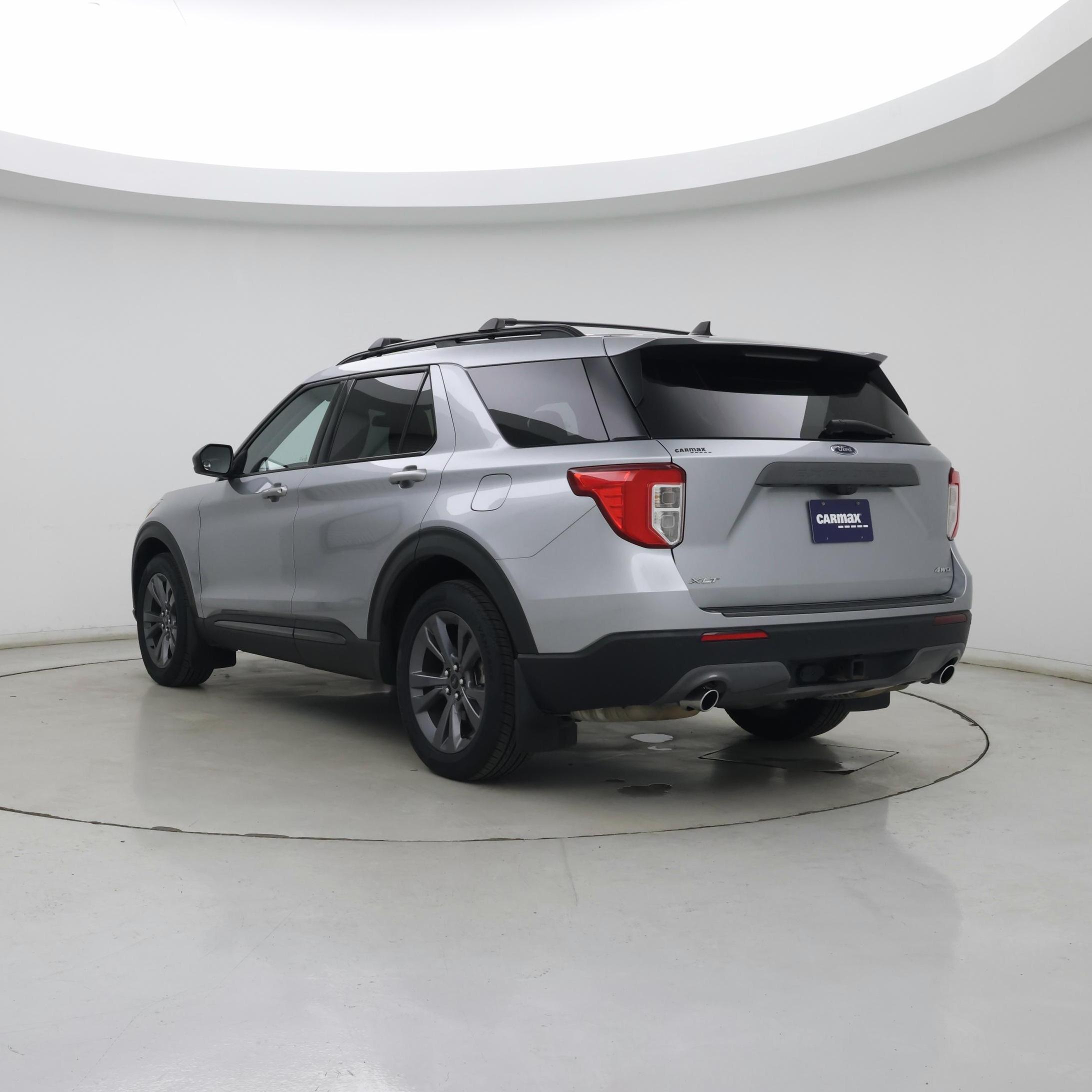 Thumbnail: 2022 Ford Explorer - 2