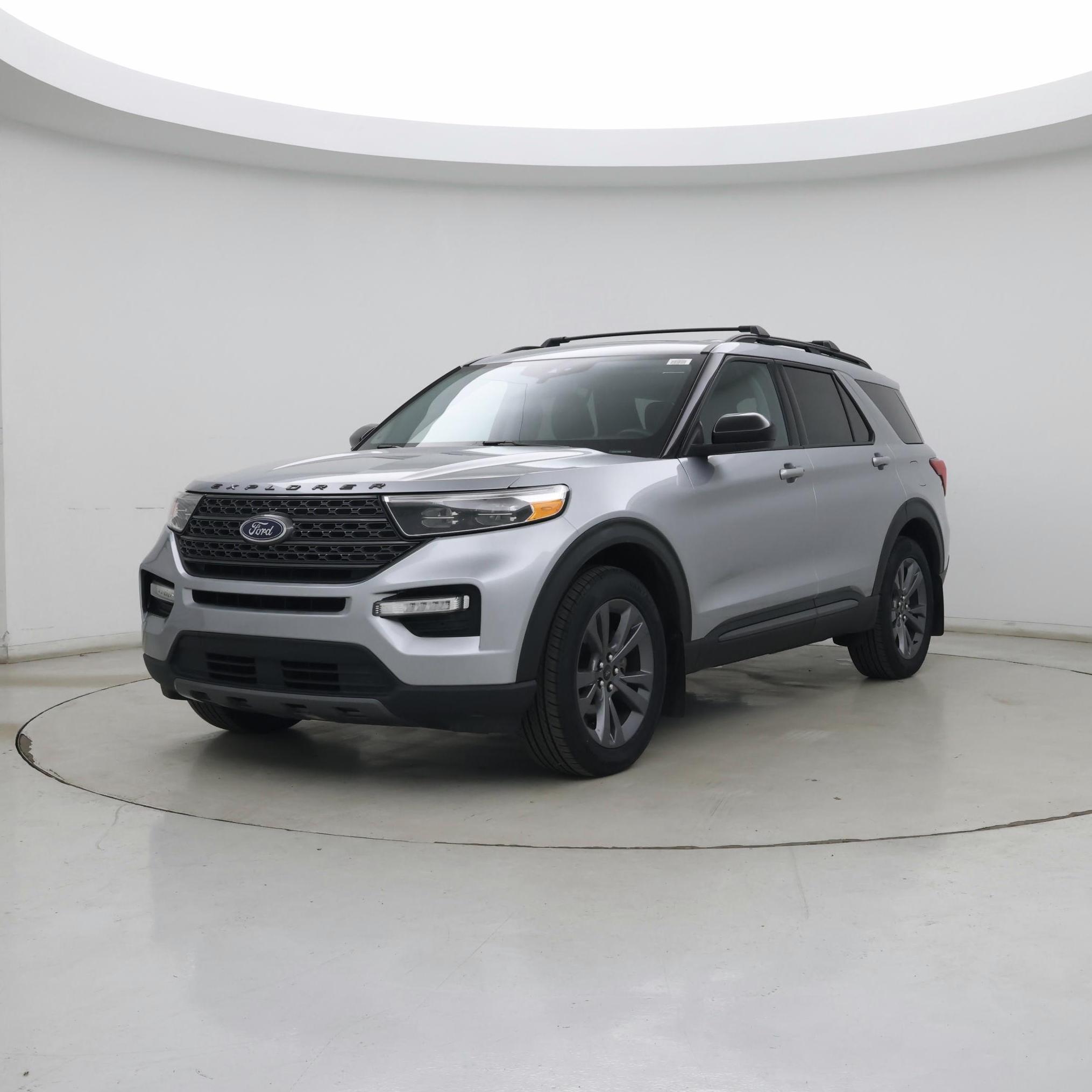 Thumbnail: 2022 Ford Explorer - 4