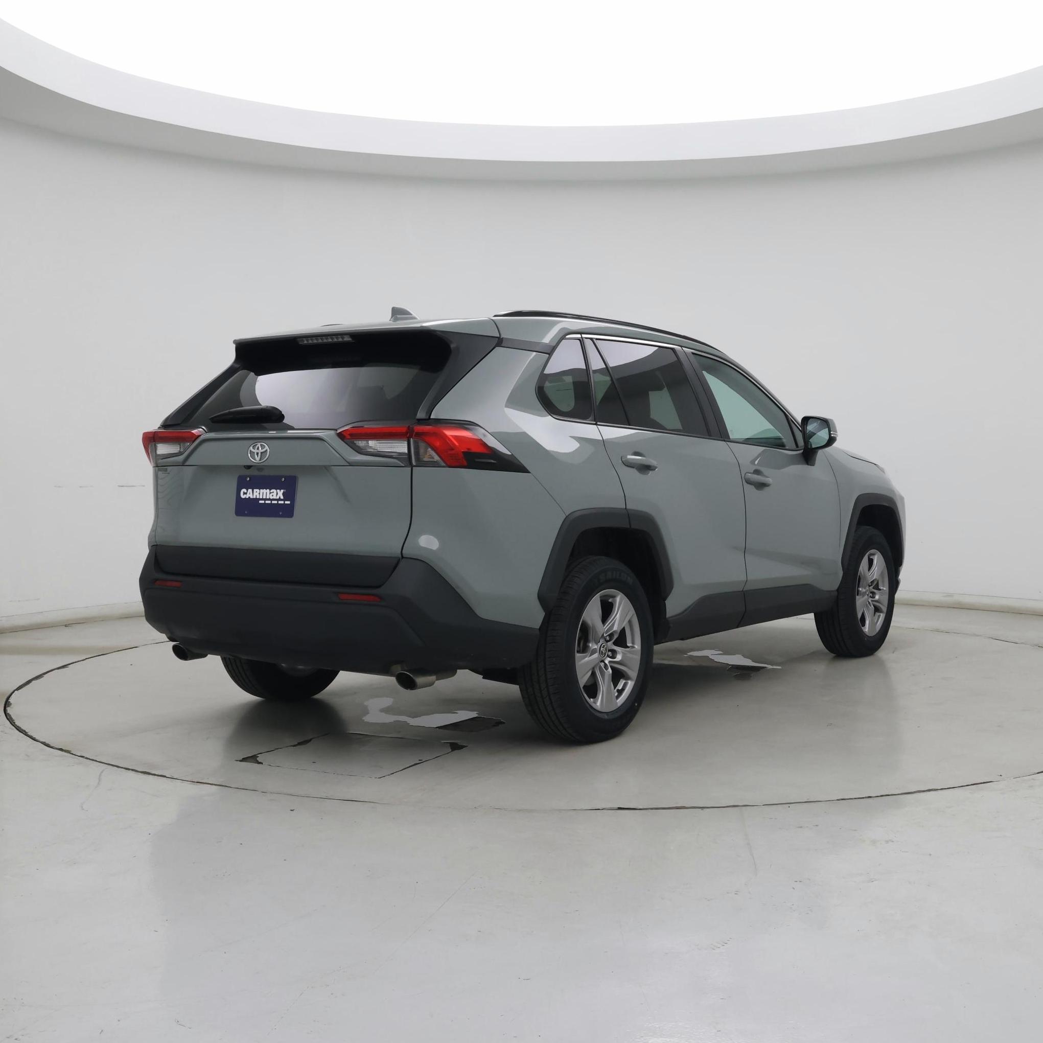 Thumbnail: 2023 Toyota RAV4 - 8