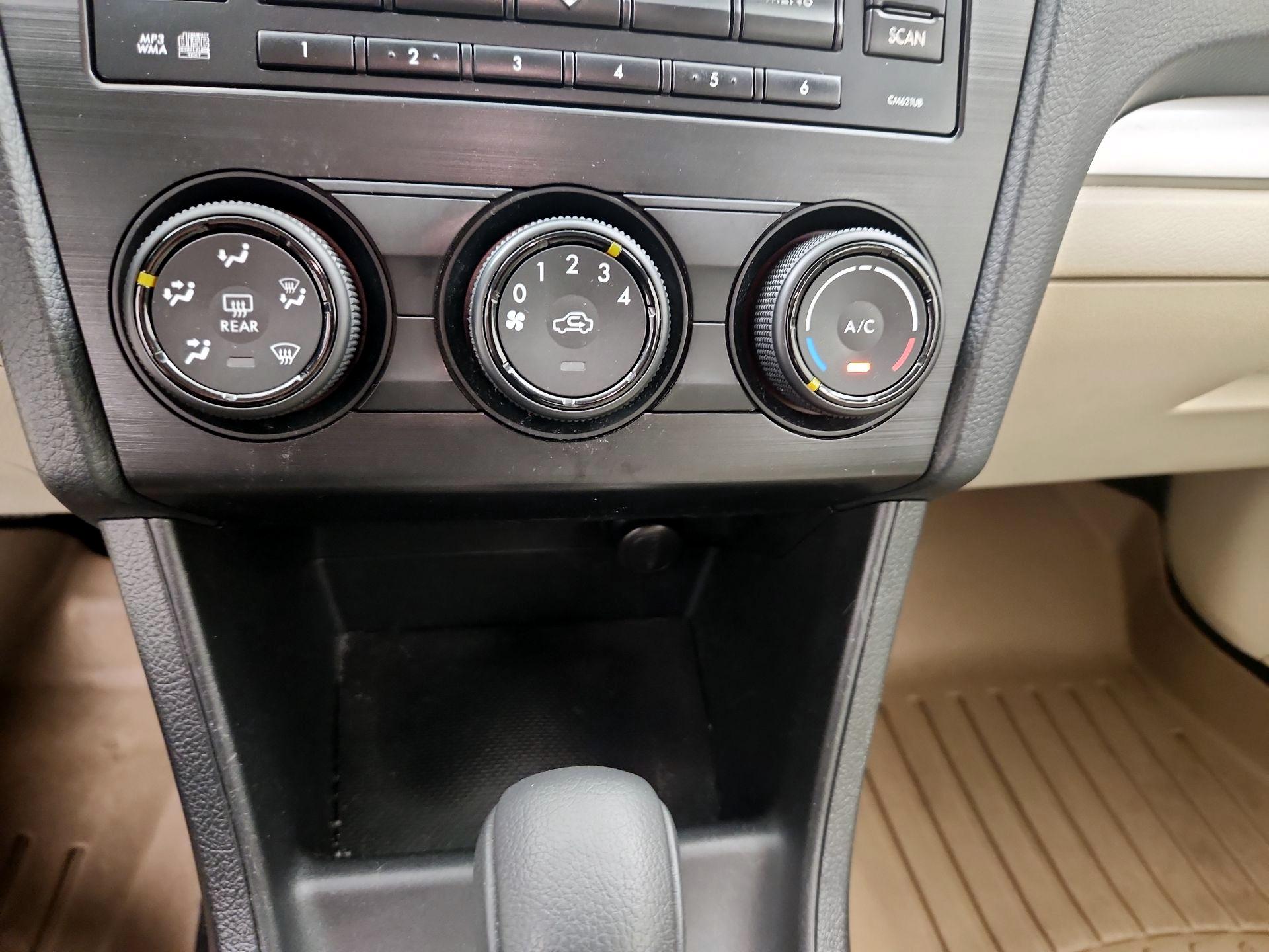 Thumbnail: 2014 Subaru Impreza - 15