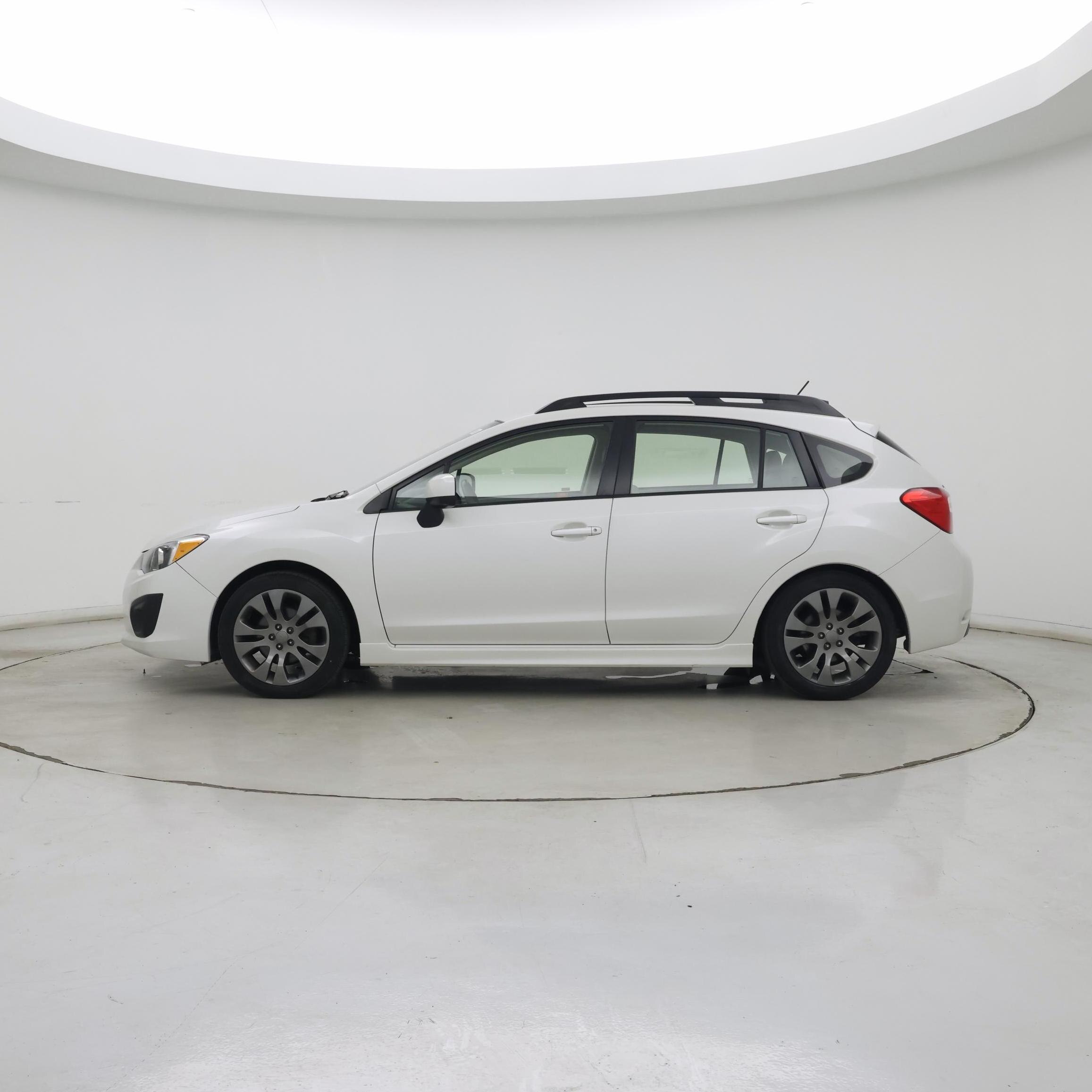 Thumbnail: 2014 Subaru Impreza - 3