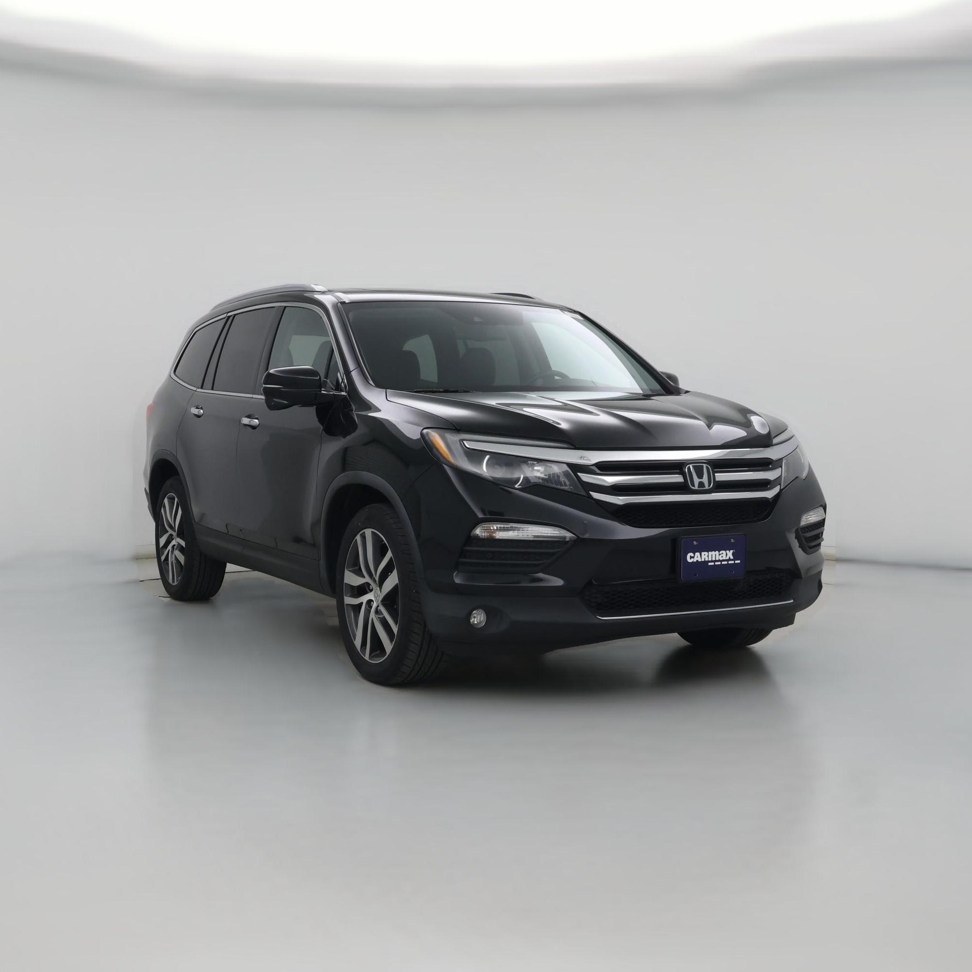 Thumbnail: 2017 Honda Pilot - 1