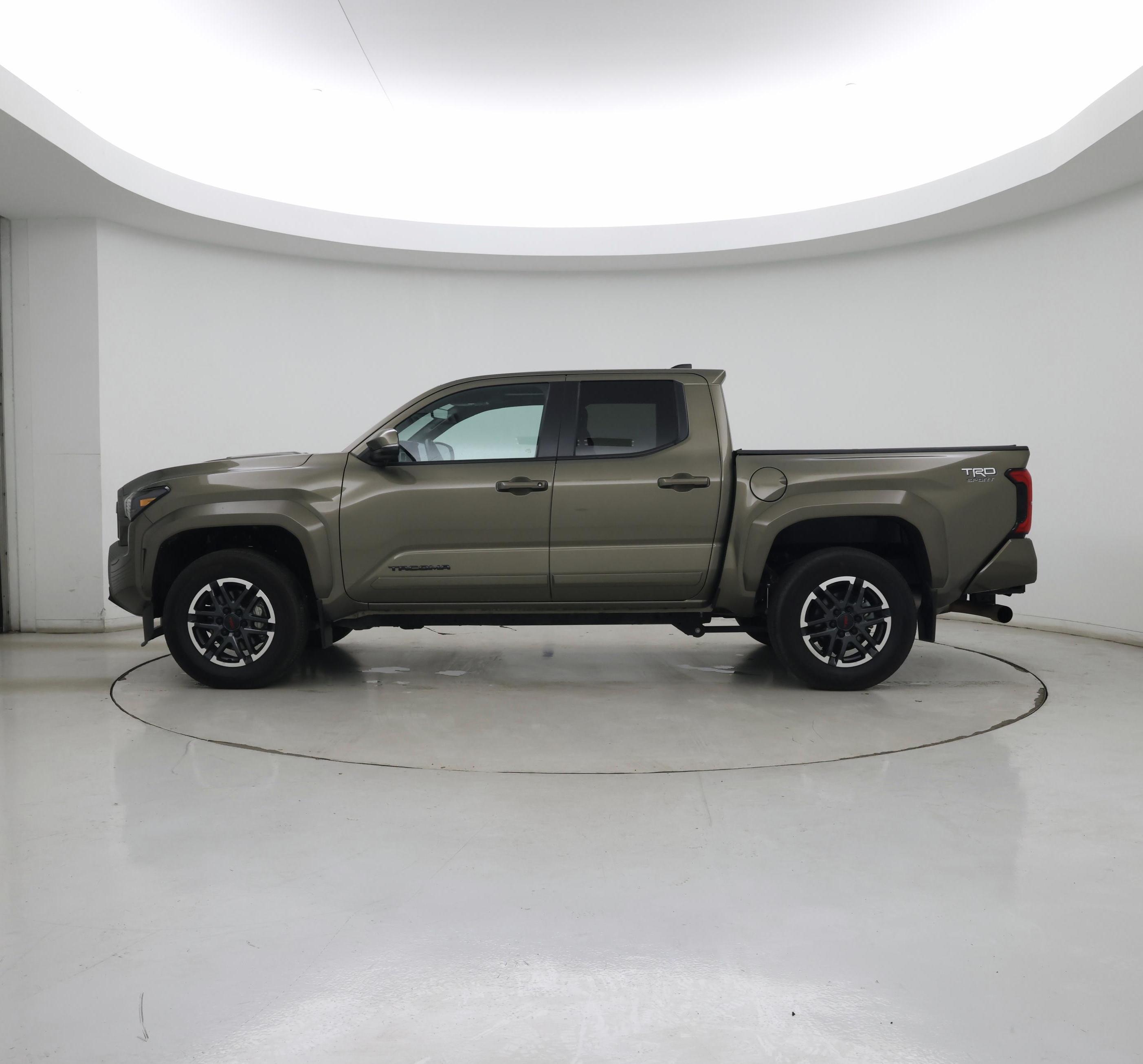 Thumbnail: 2024 Toyota Tacoma - 3