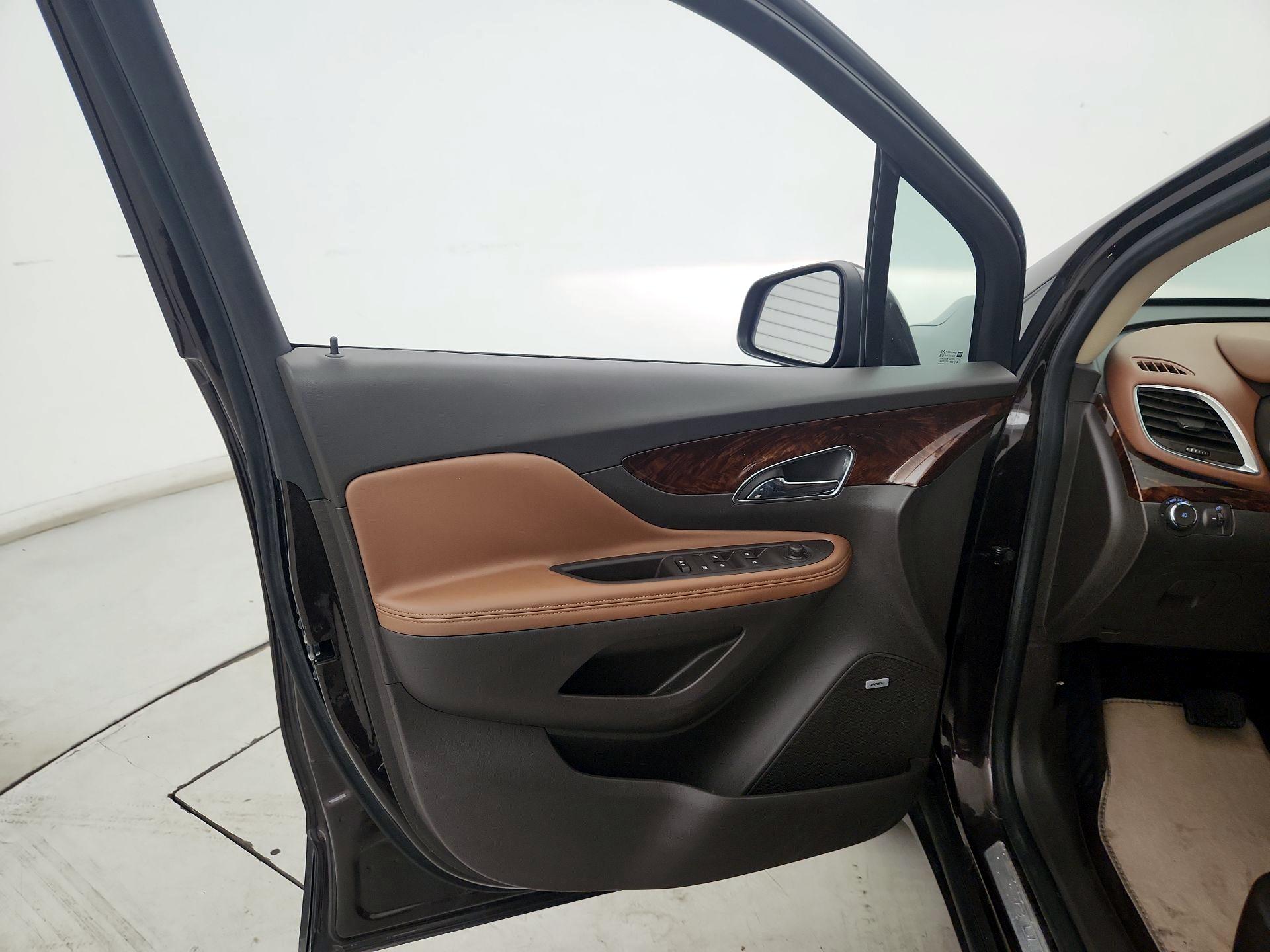 Thumbnail: 2015 Buick Encore - 12