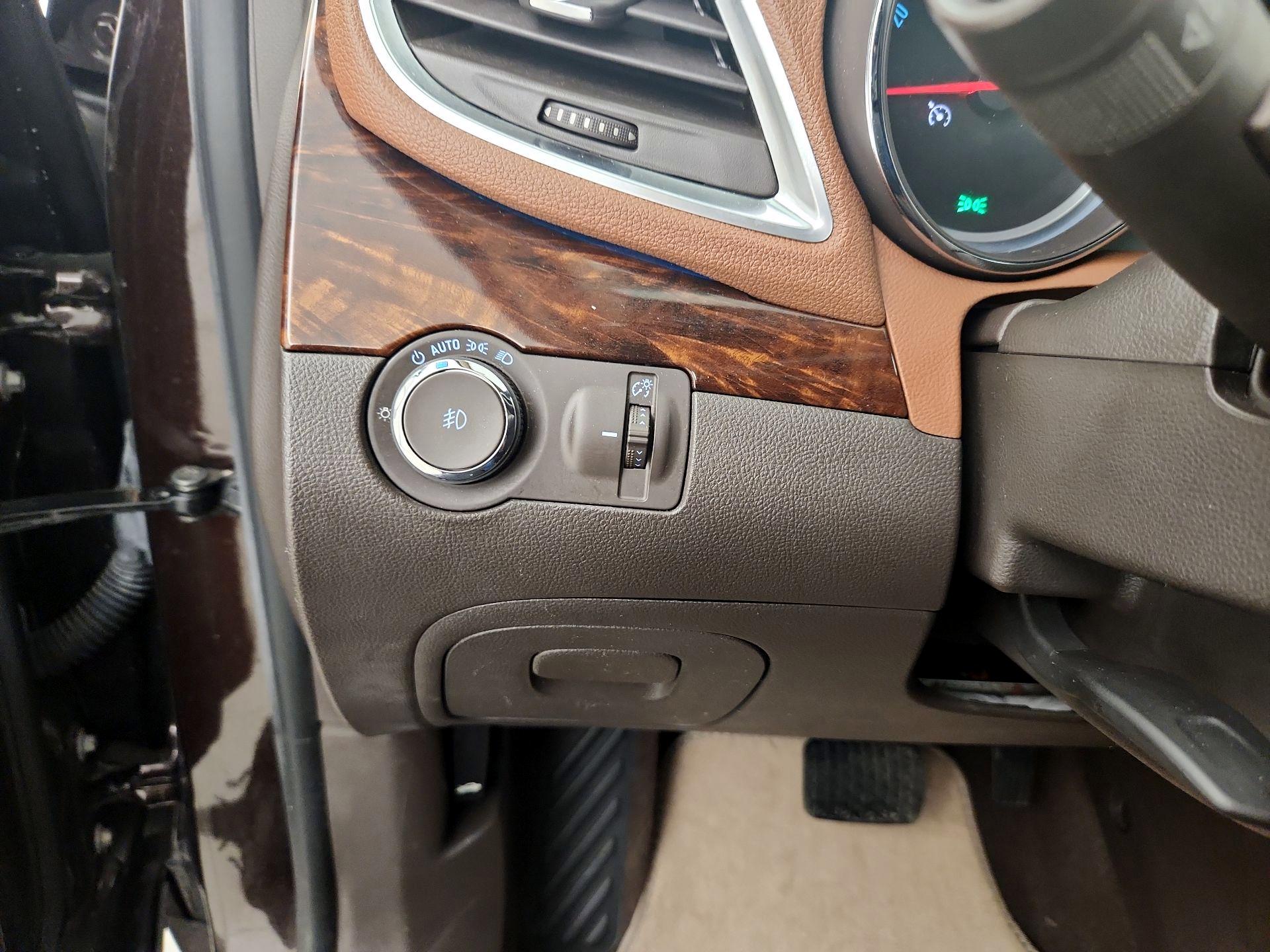 Thumbnail: 2015 Buick Encore - 13