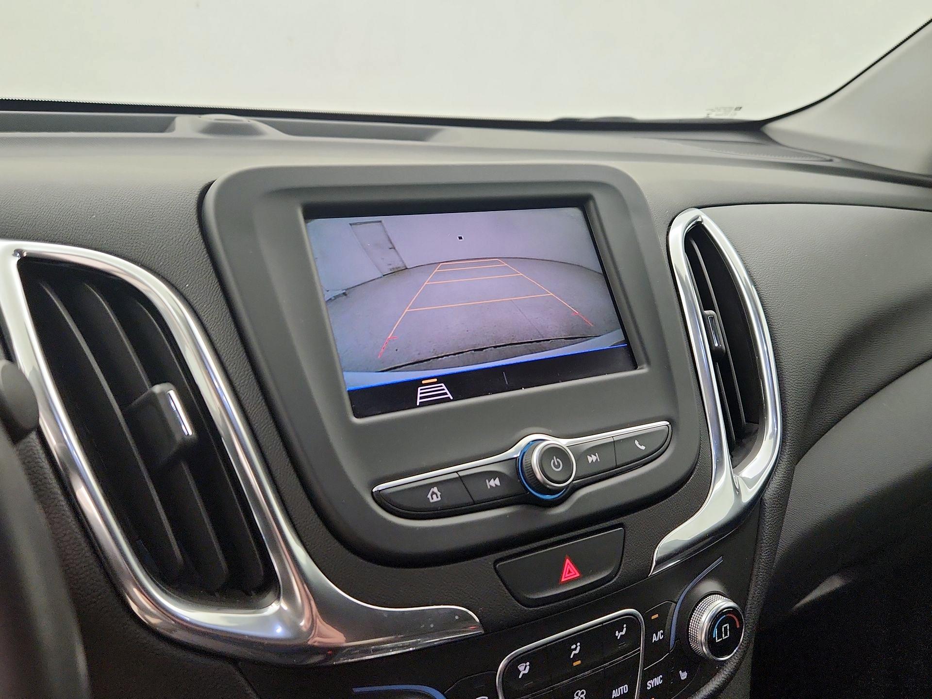 Thumbnail: 2020 Chevrolet Equinox - 14