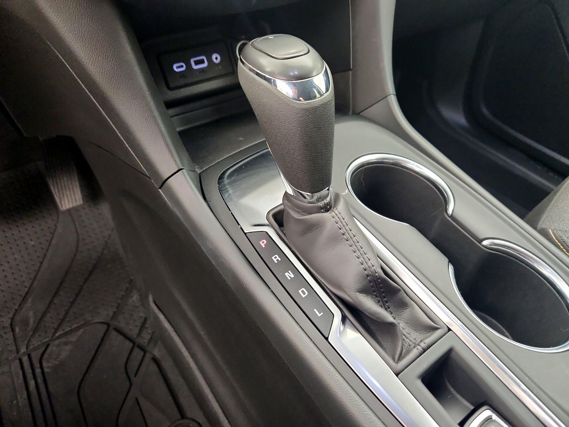 Thumbnail: 2020 Chevrolet Equinox - 17