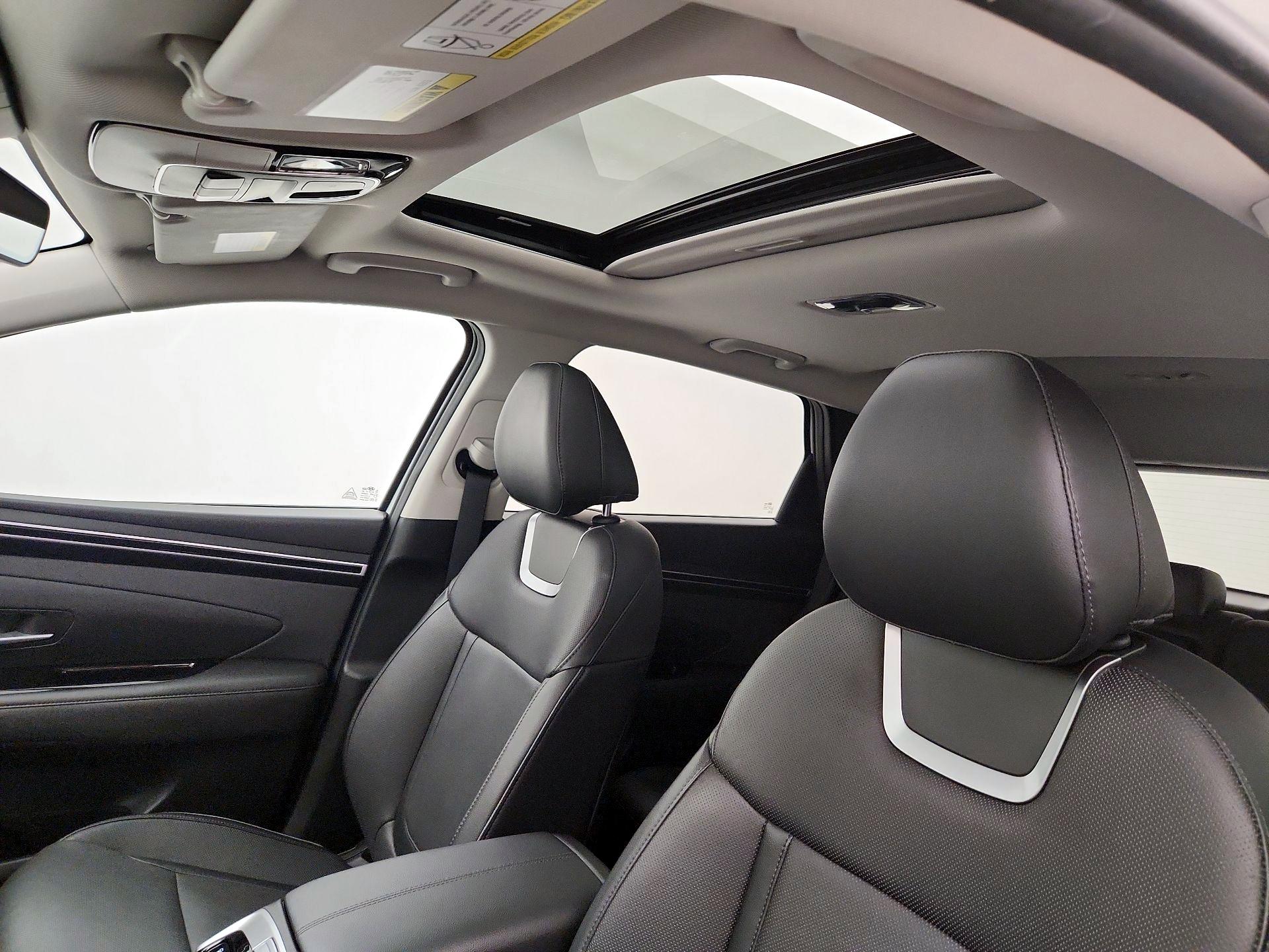 Thumbnail: 2022 Hyundai Tucson - 19