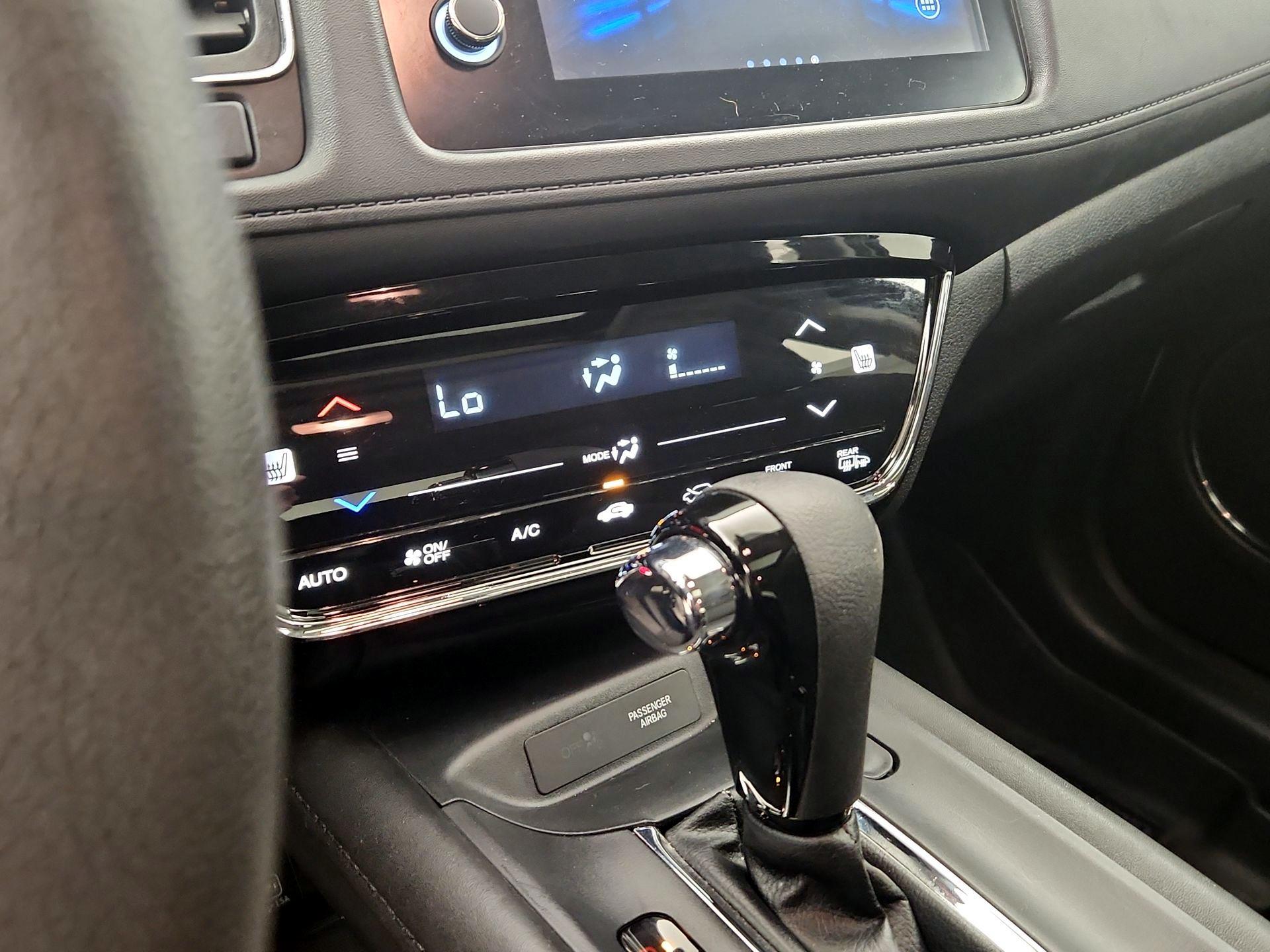 Thumbnail: 2021 Honda HR-V - 16
