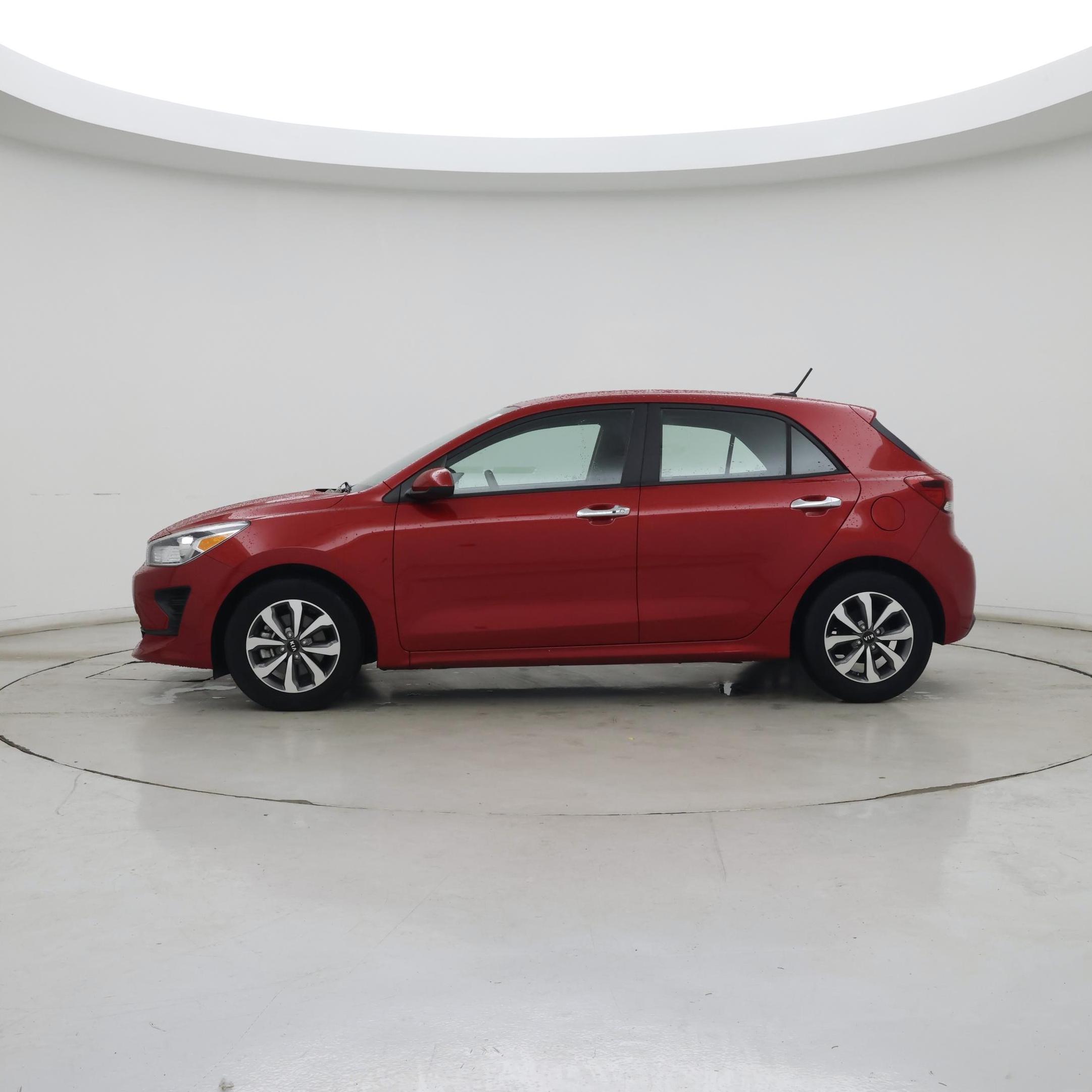 Thumbnail: 2021 Kia Rio5 - 3