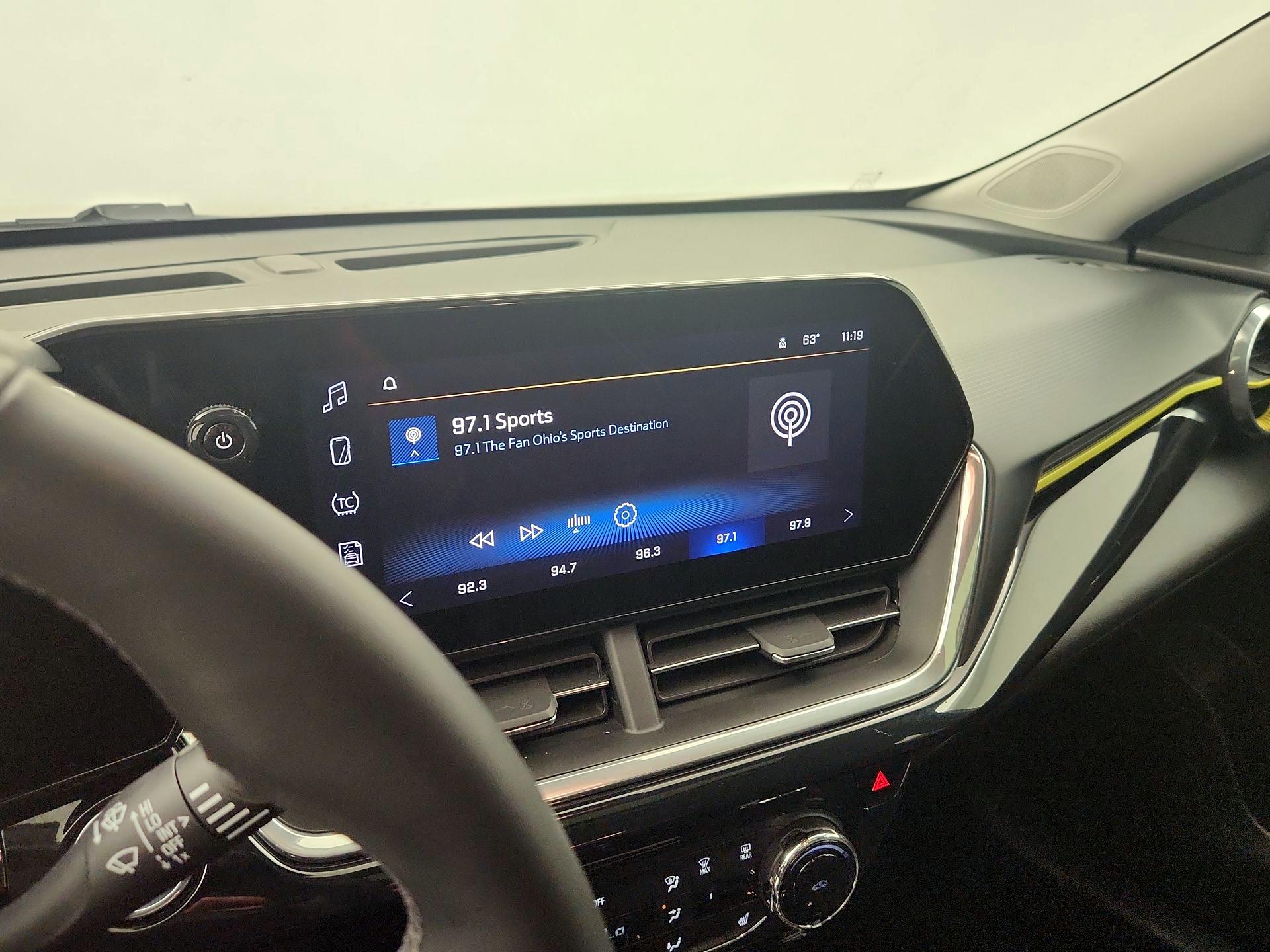 Thumbnail: 2024 Chevrolet Trax - 15