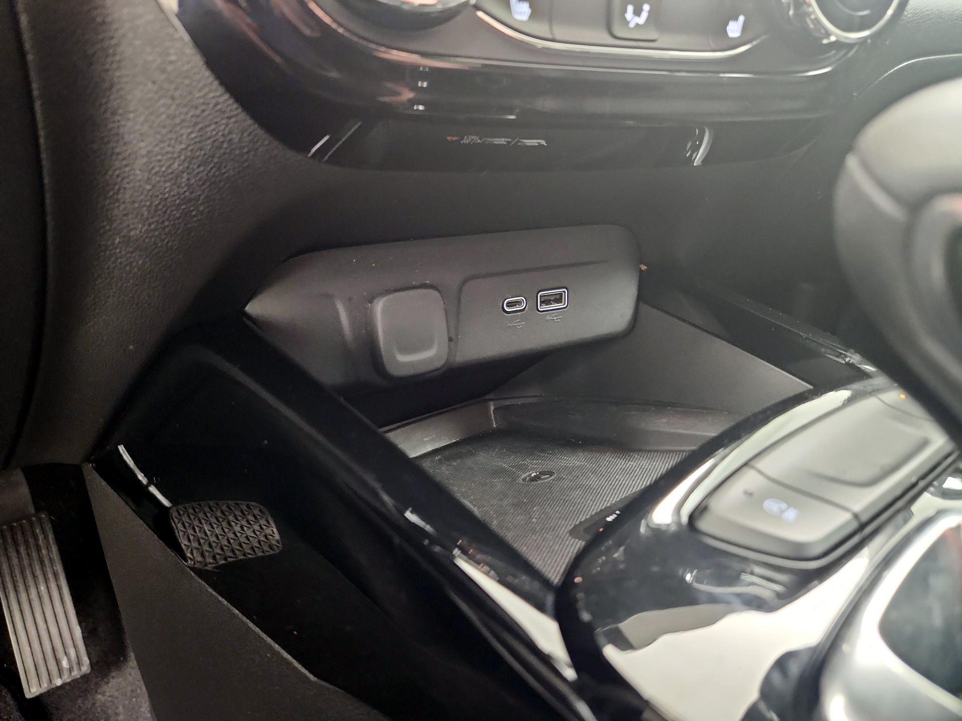 Thumbnail: 2024 Chevrolet Trax - 18