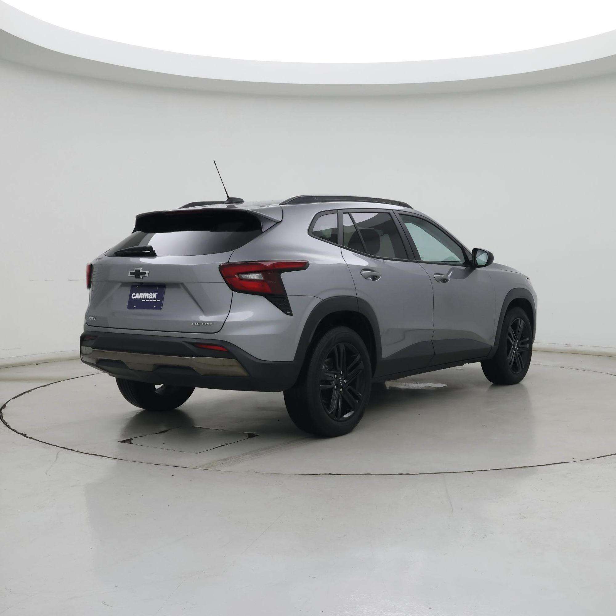 Thumbnail: 2024 Chevrolet Trax - 8