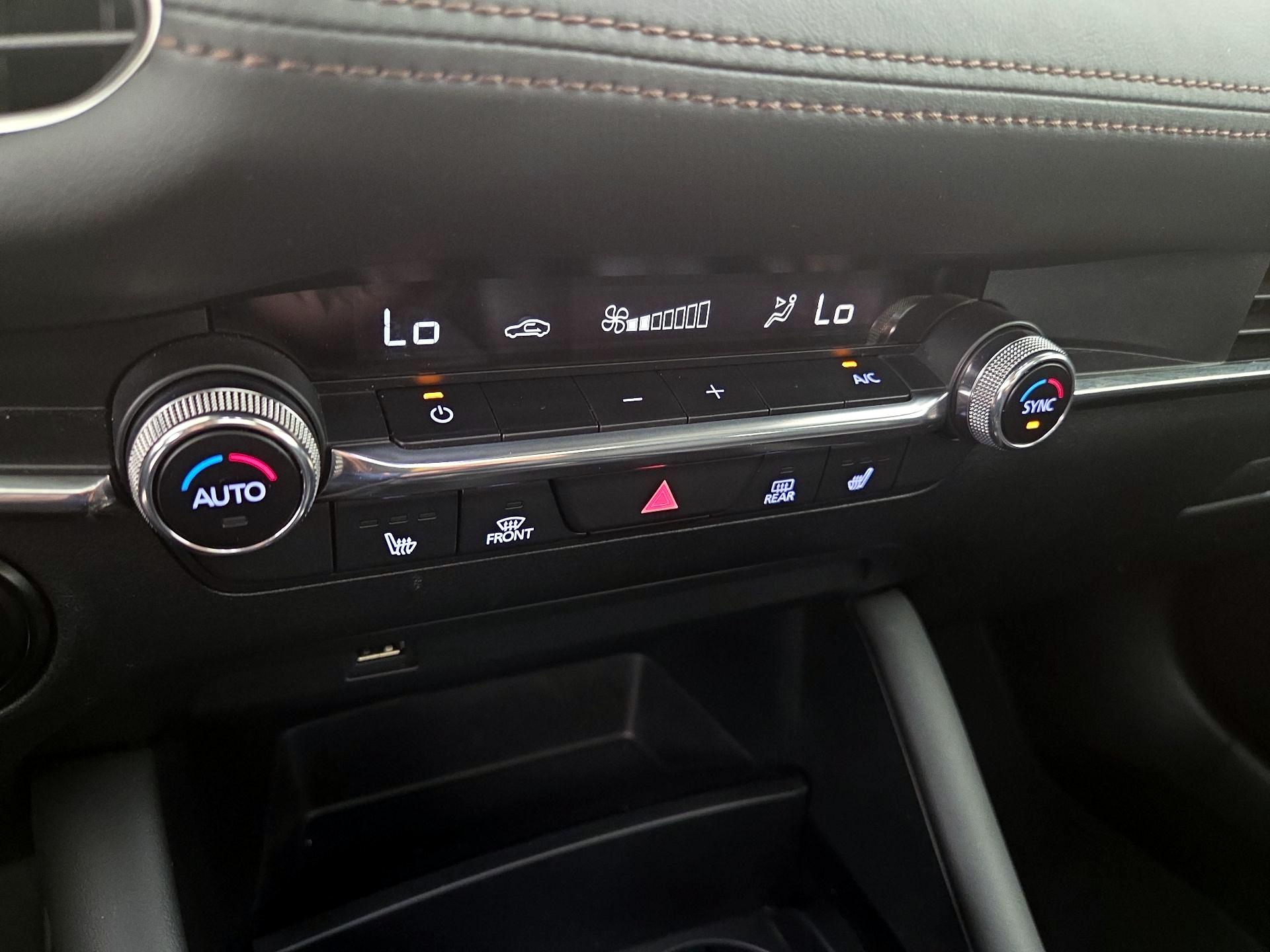 Thumbnail: 2019 Mazda Mazda3 - 16