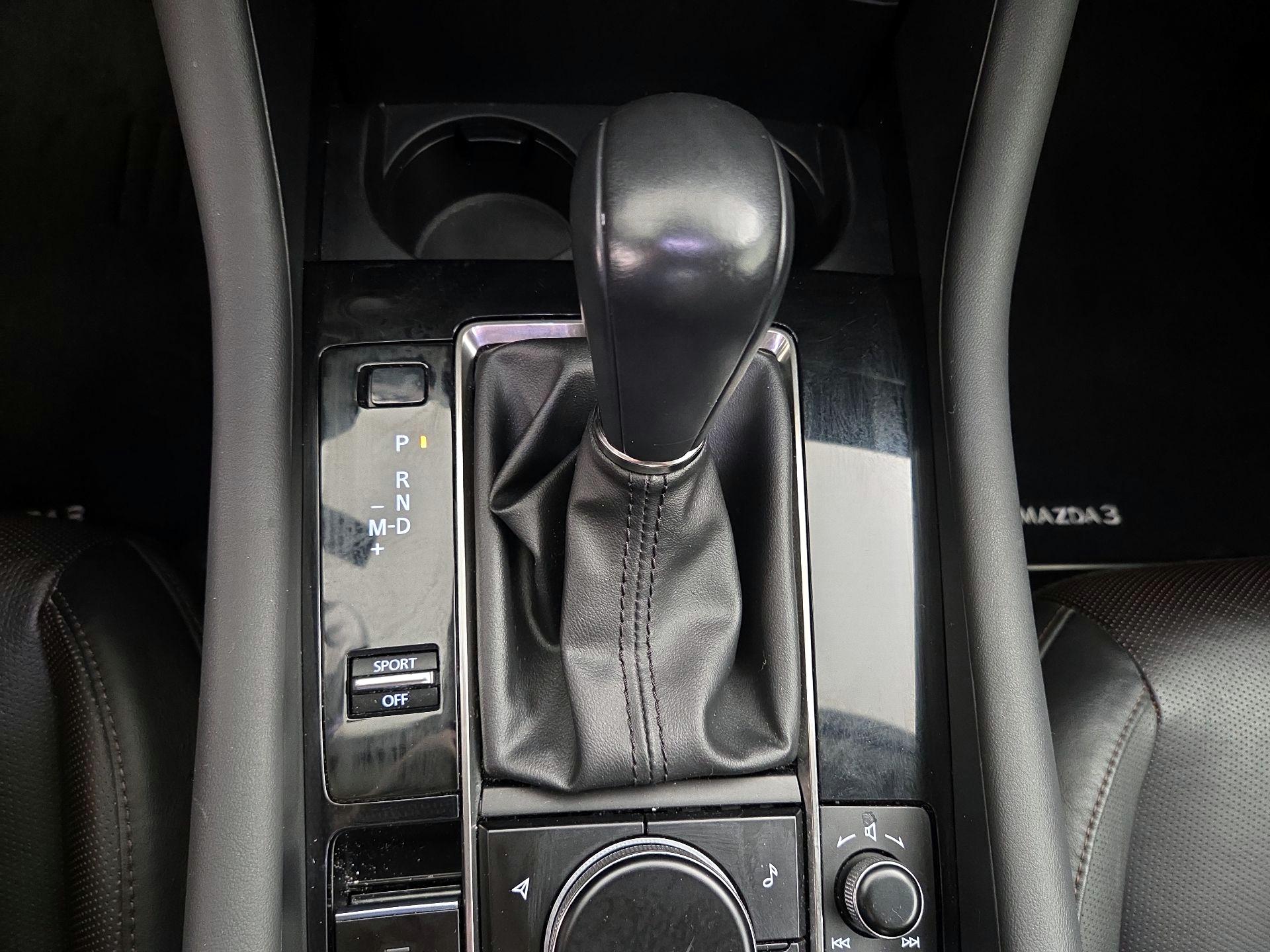 Thumbnail: 2019 Mazda Mazda3 - 17