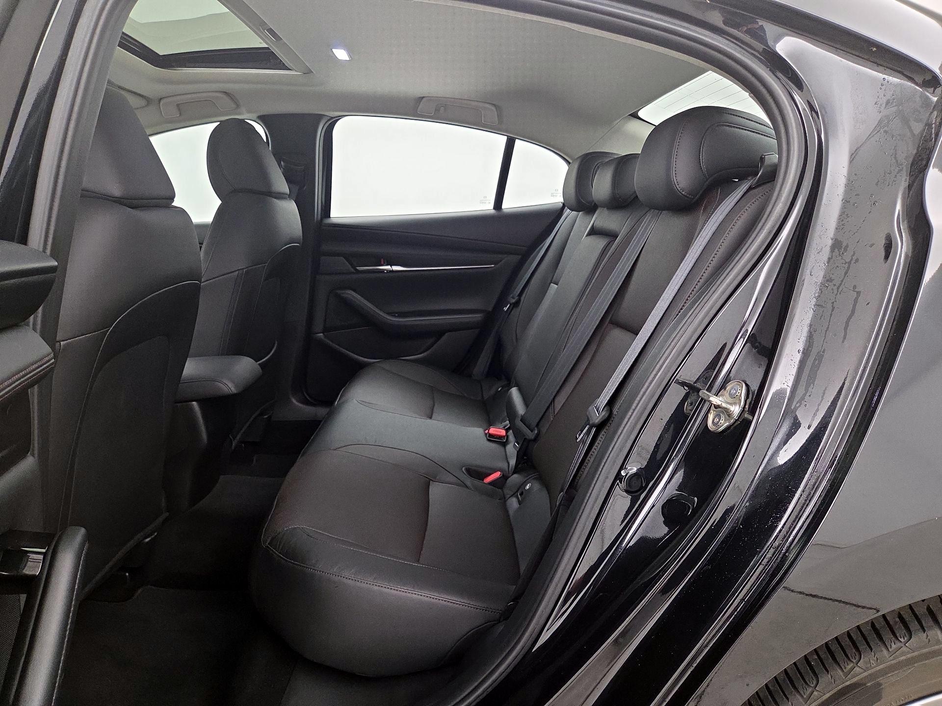 Thumbnail: 2019 Mazda Mazda3 - 20