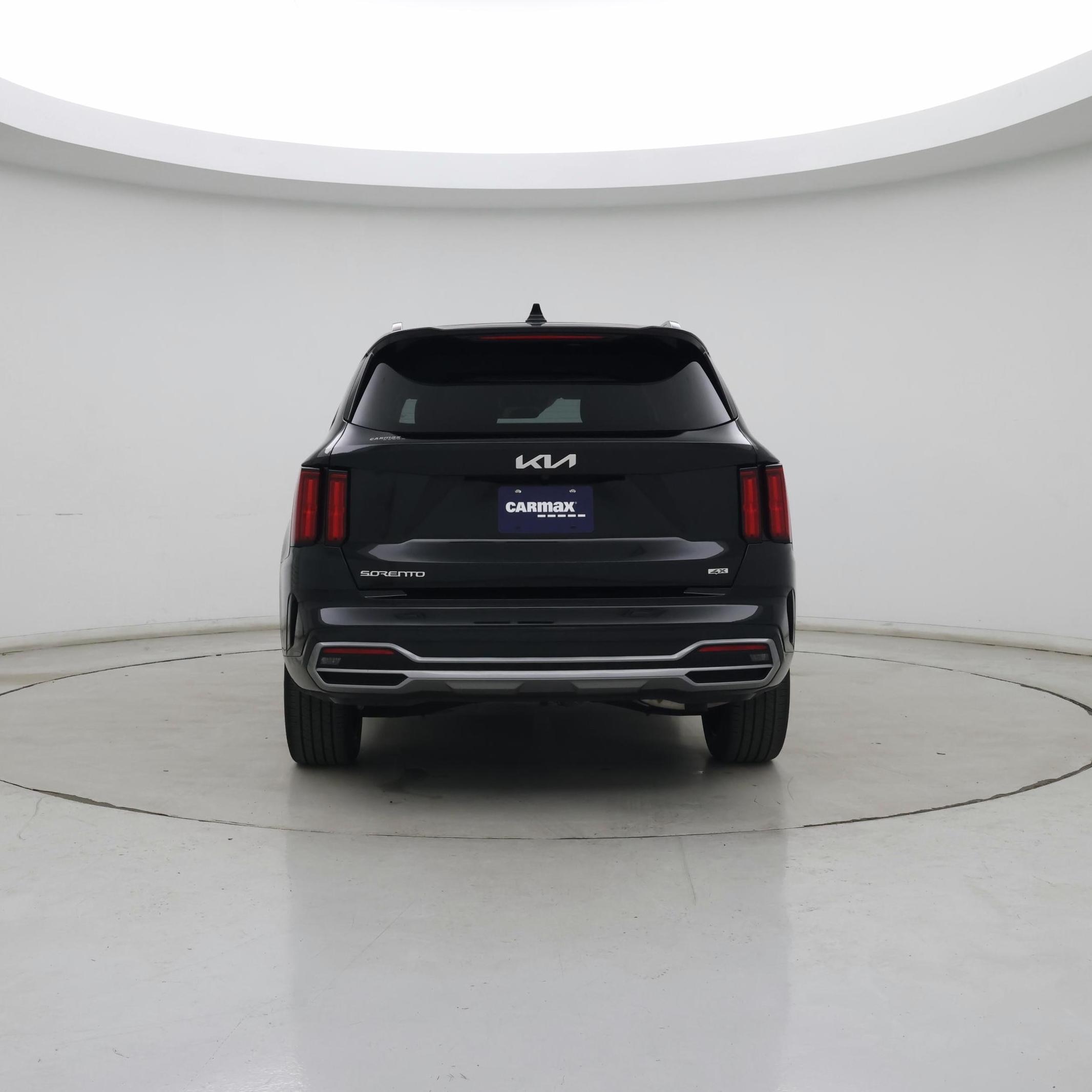 Thumbnail: 2023 Kia Sorento - 6