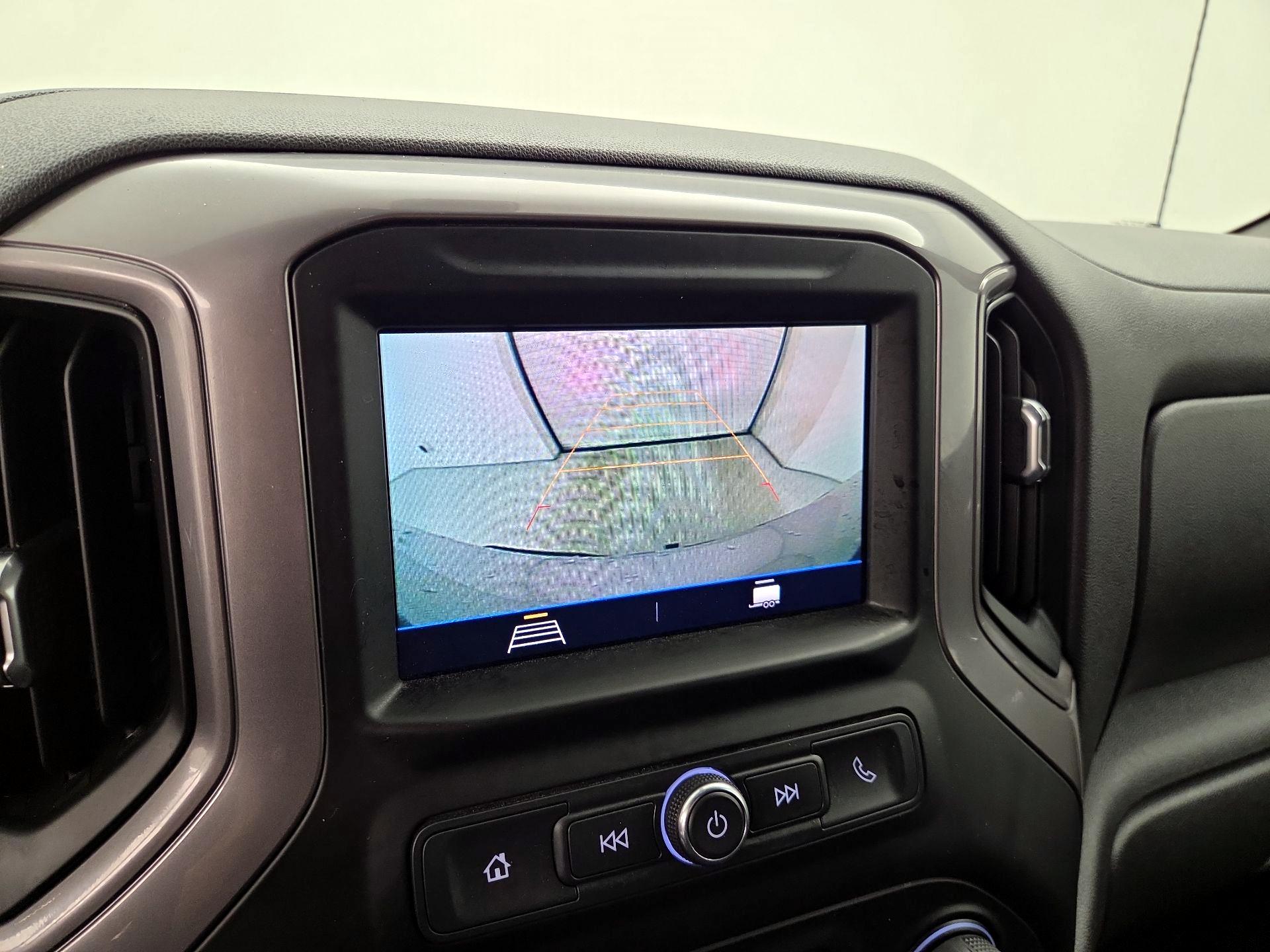 Thumbnail: 2021 Chevrolet Silverado 1500 - 14