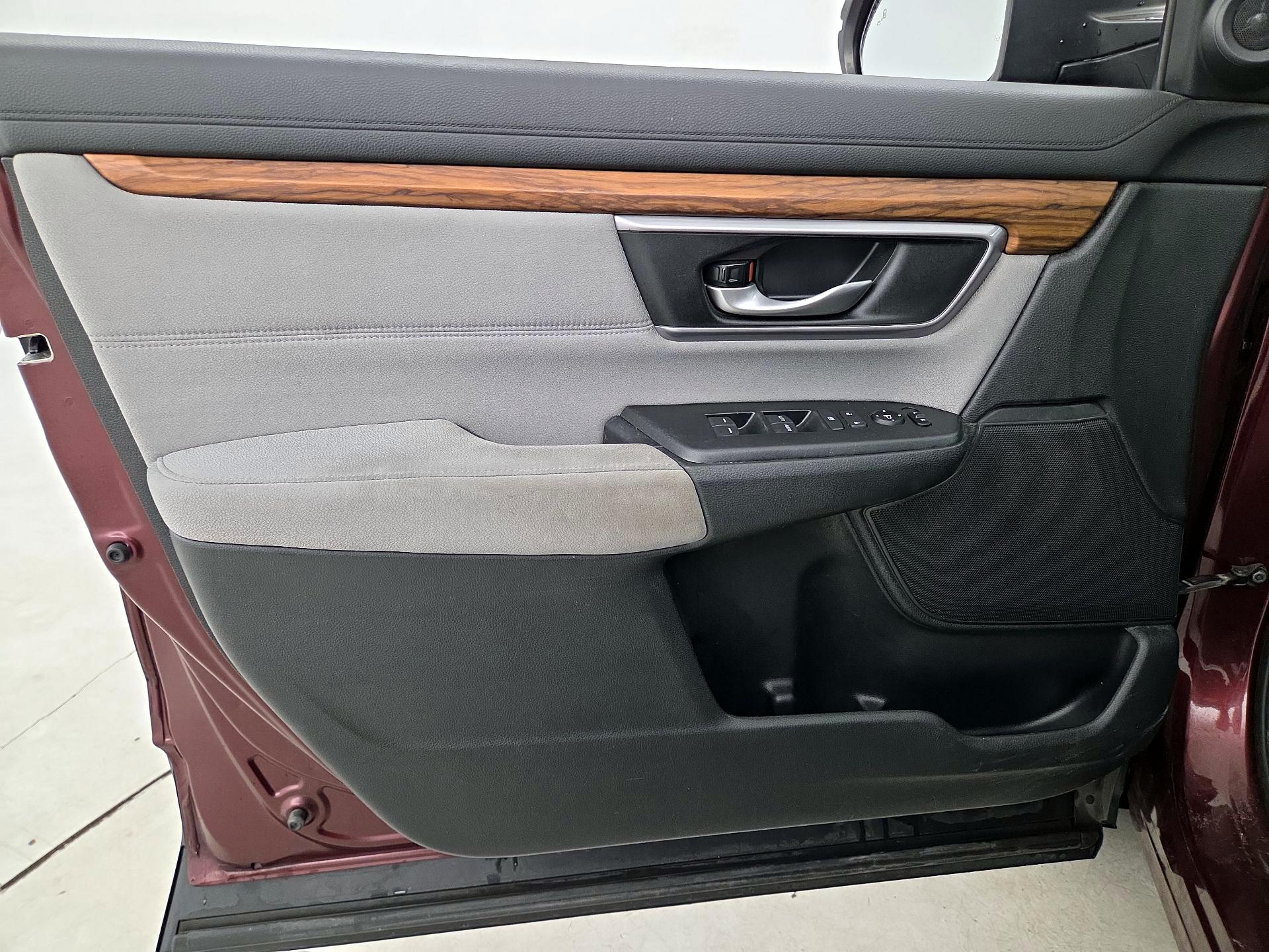 Thumbnail: 2017 Honda CR-V - 12