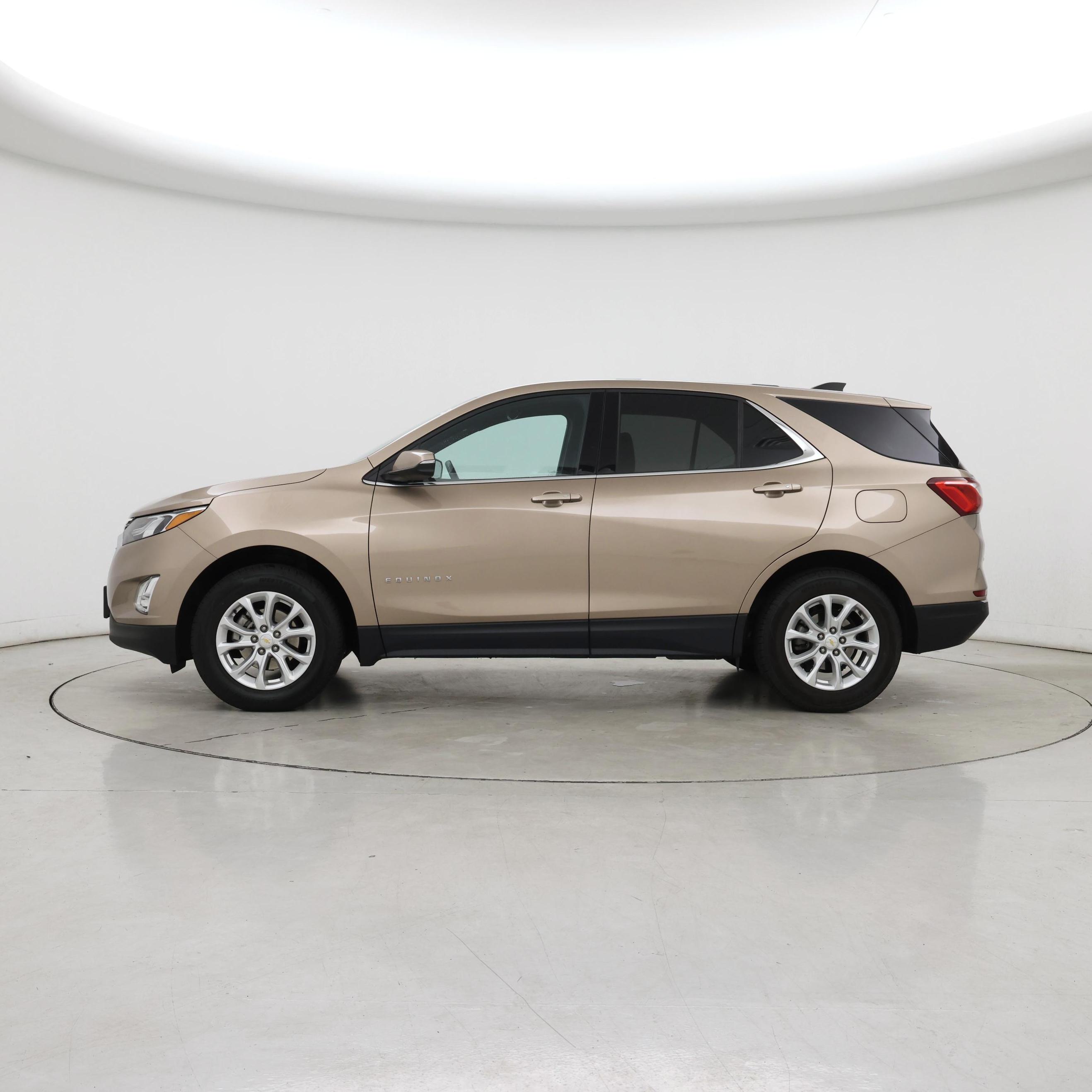 Thumbnail: 2018 Chevrolet Equinox - 3