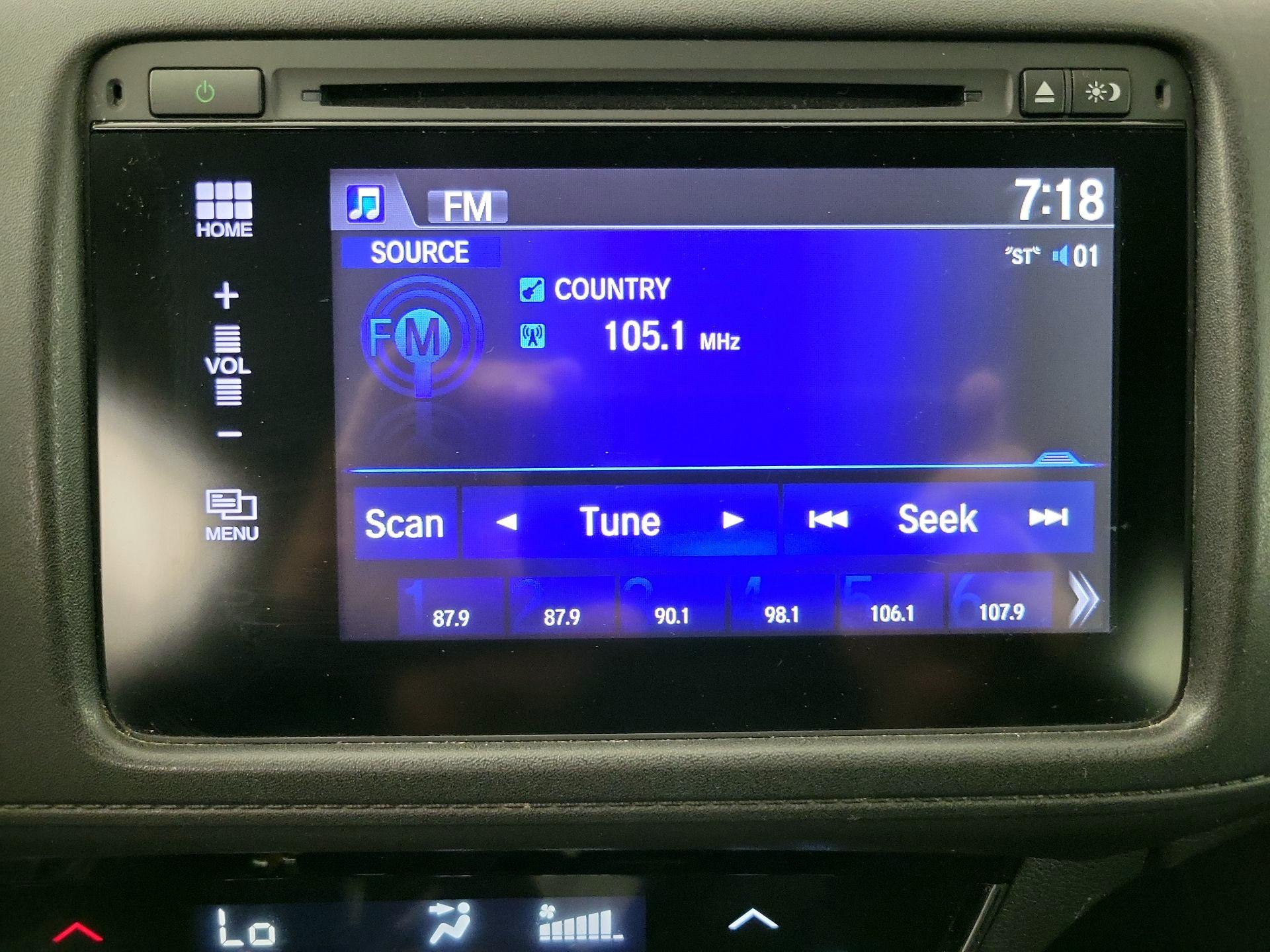 Thumbnail: 2016 Honda HR-V - 15