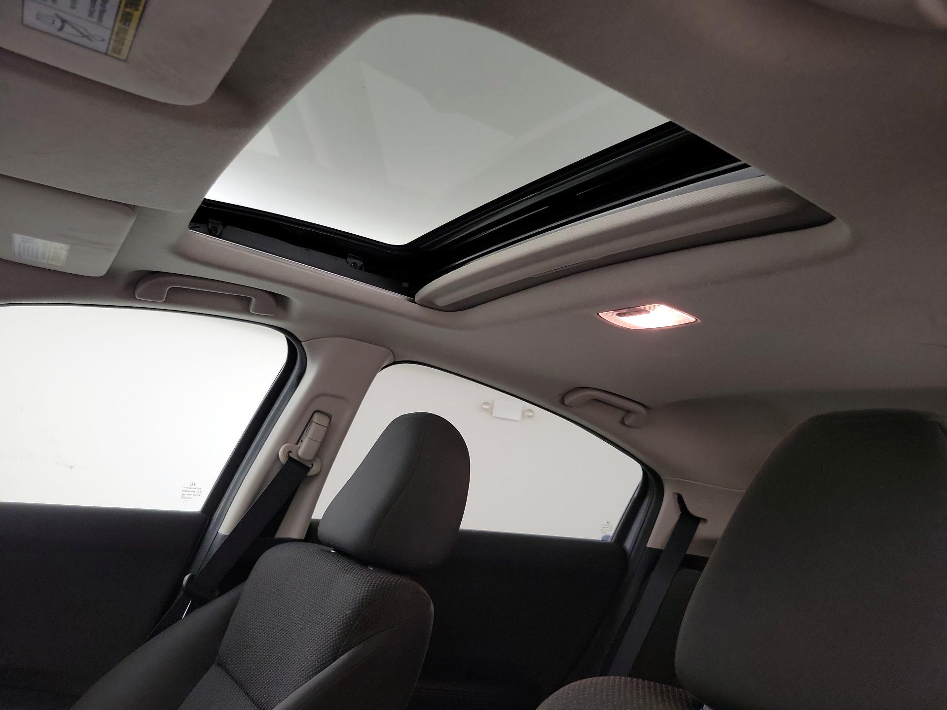 Thumbnail: 2016 Honda HR-V - 19