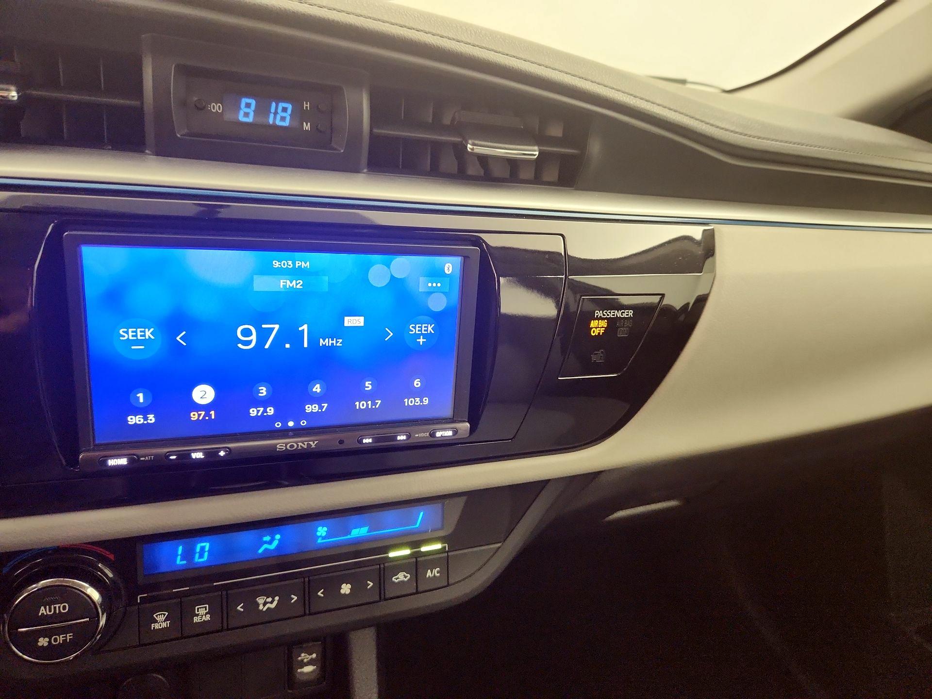 Thumbnail: 2016 Toyota Corolla - 15