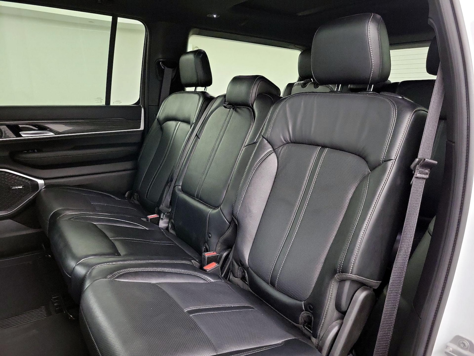 2022 Jeep Wagoneer Series II - Photo 22