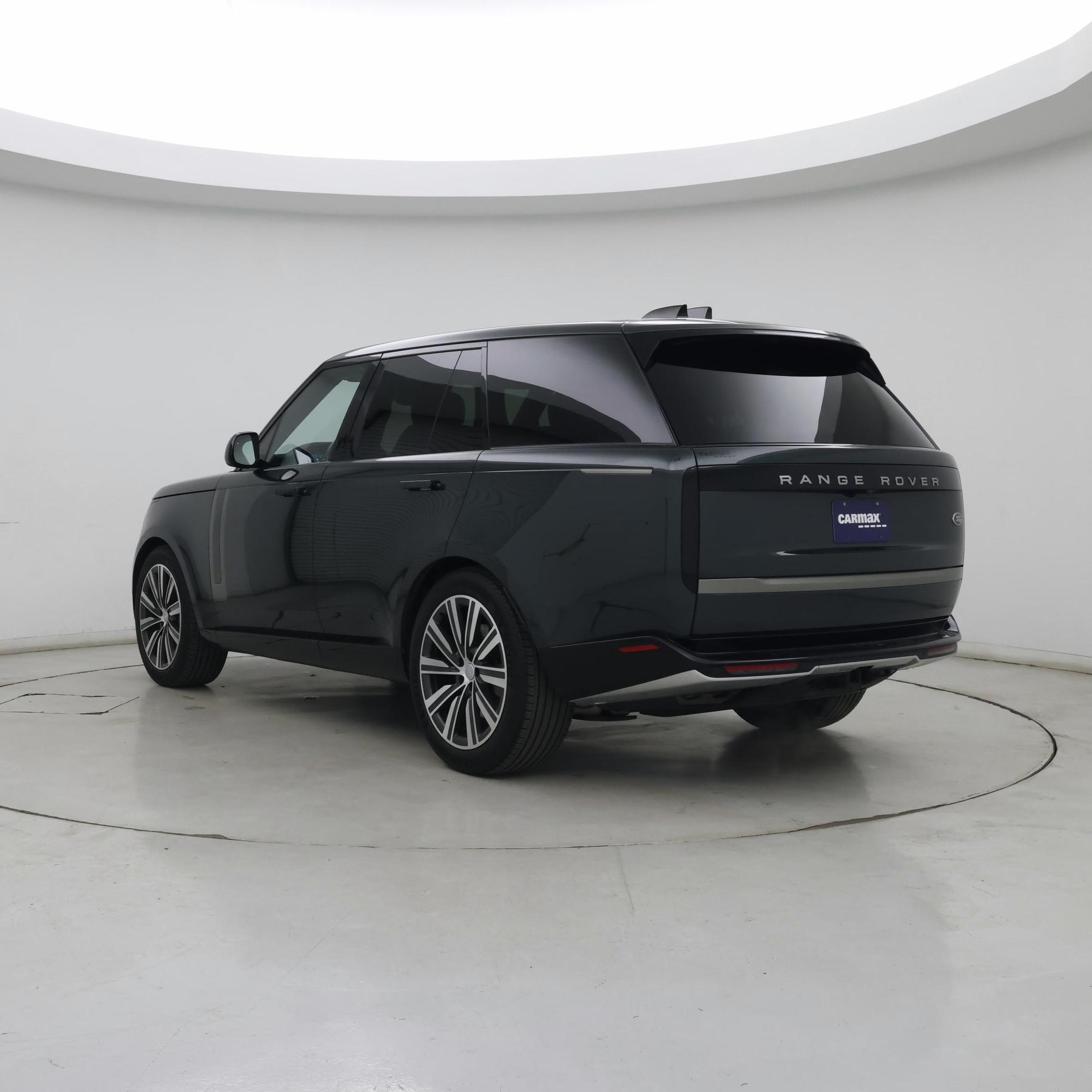 Thumbnail: 2023 Land Rover Range Rover - 2