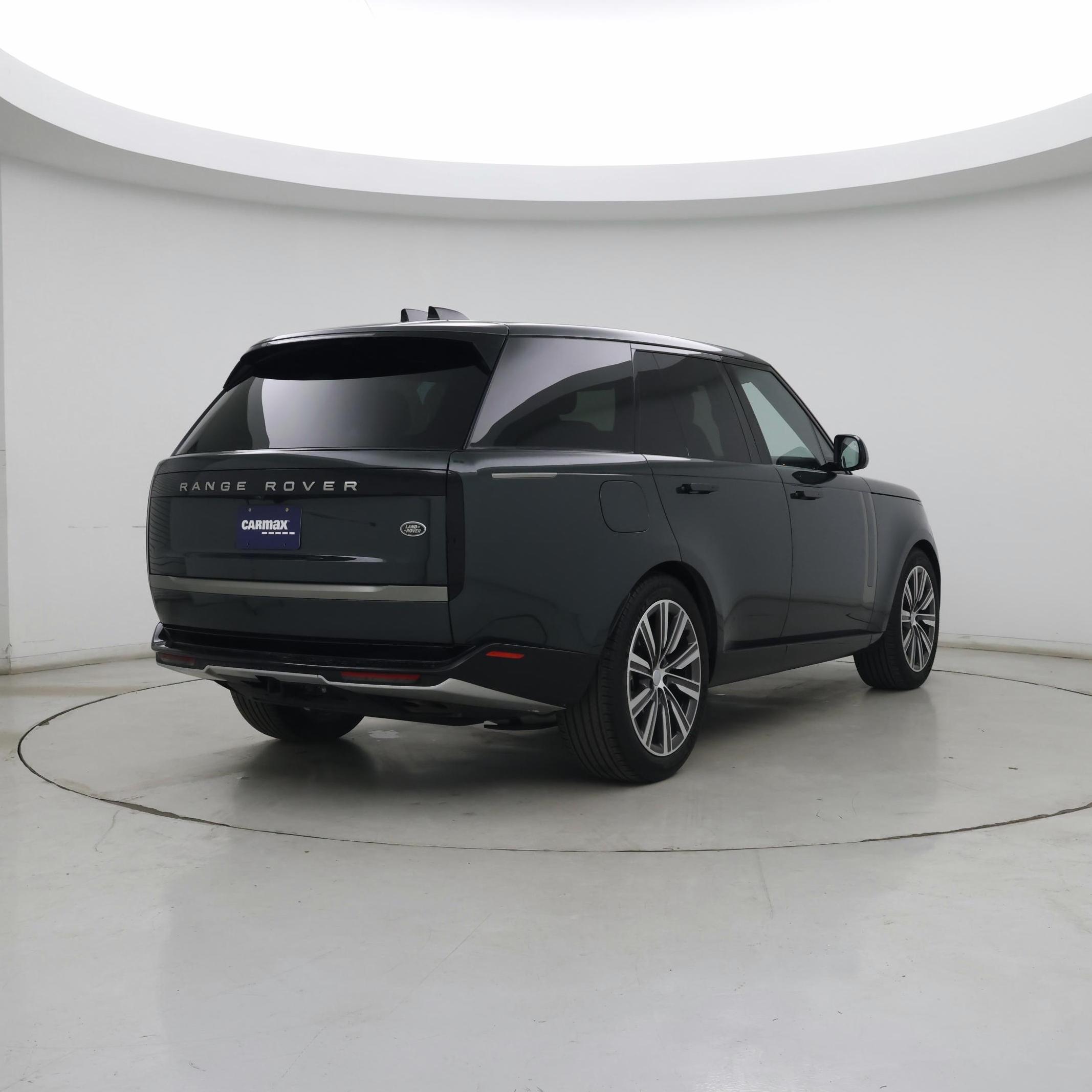 Thumbnail: 2023 Land Rover Range Rover - 8
