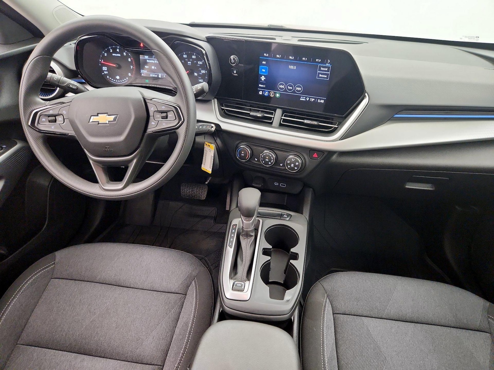 2024 Chevrolet Trax LS - Photo 10