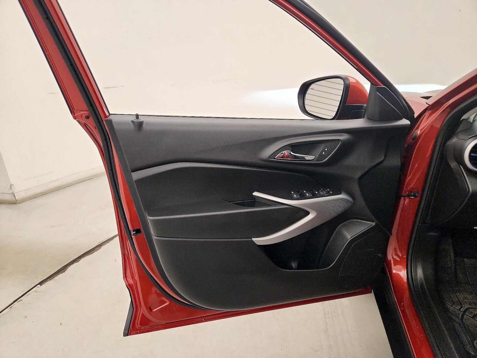 2024 Chevrolet Trax LS - Photo 13