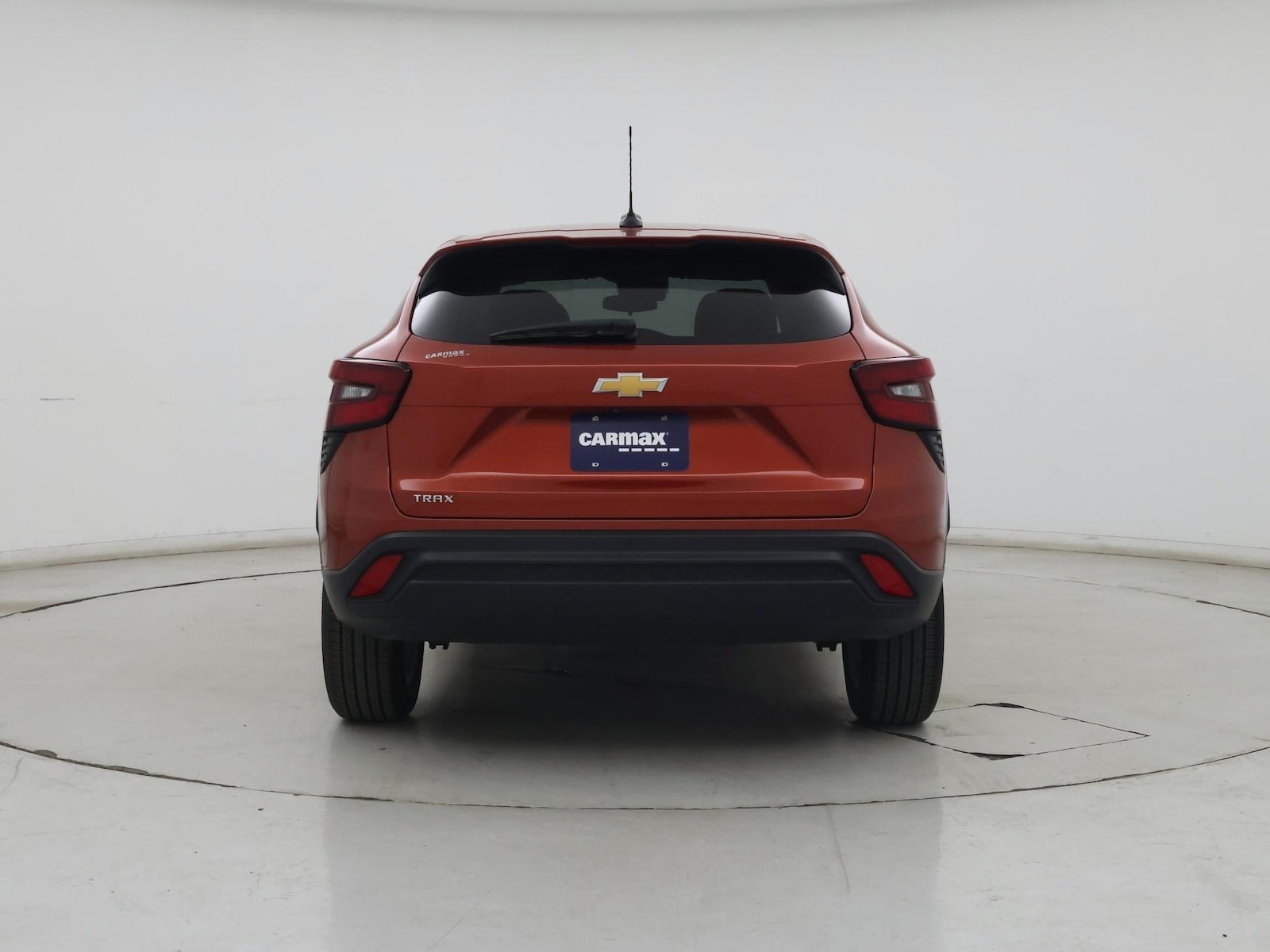 2024 Chevrolet Trax LS - Photo 9