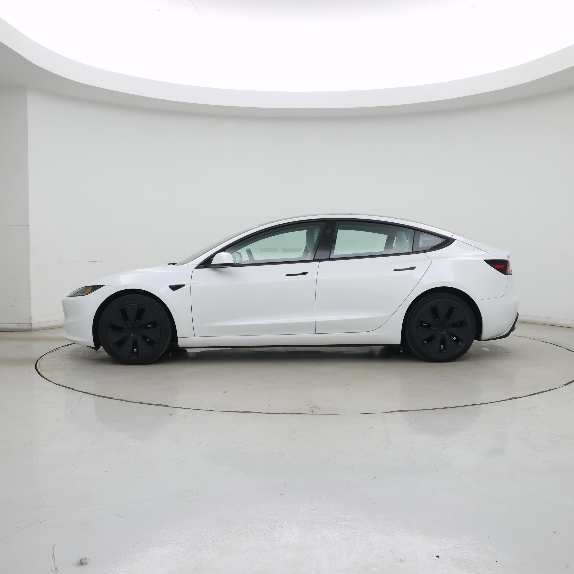 Thumbnail: 2025 Tesla Model 3 - 3