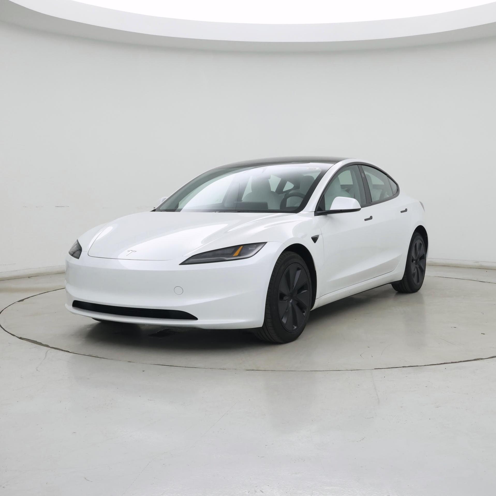 Thumbnail: 2025 Tesla Model 3 - 4