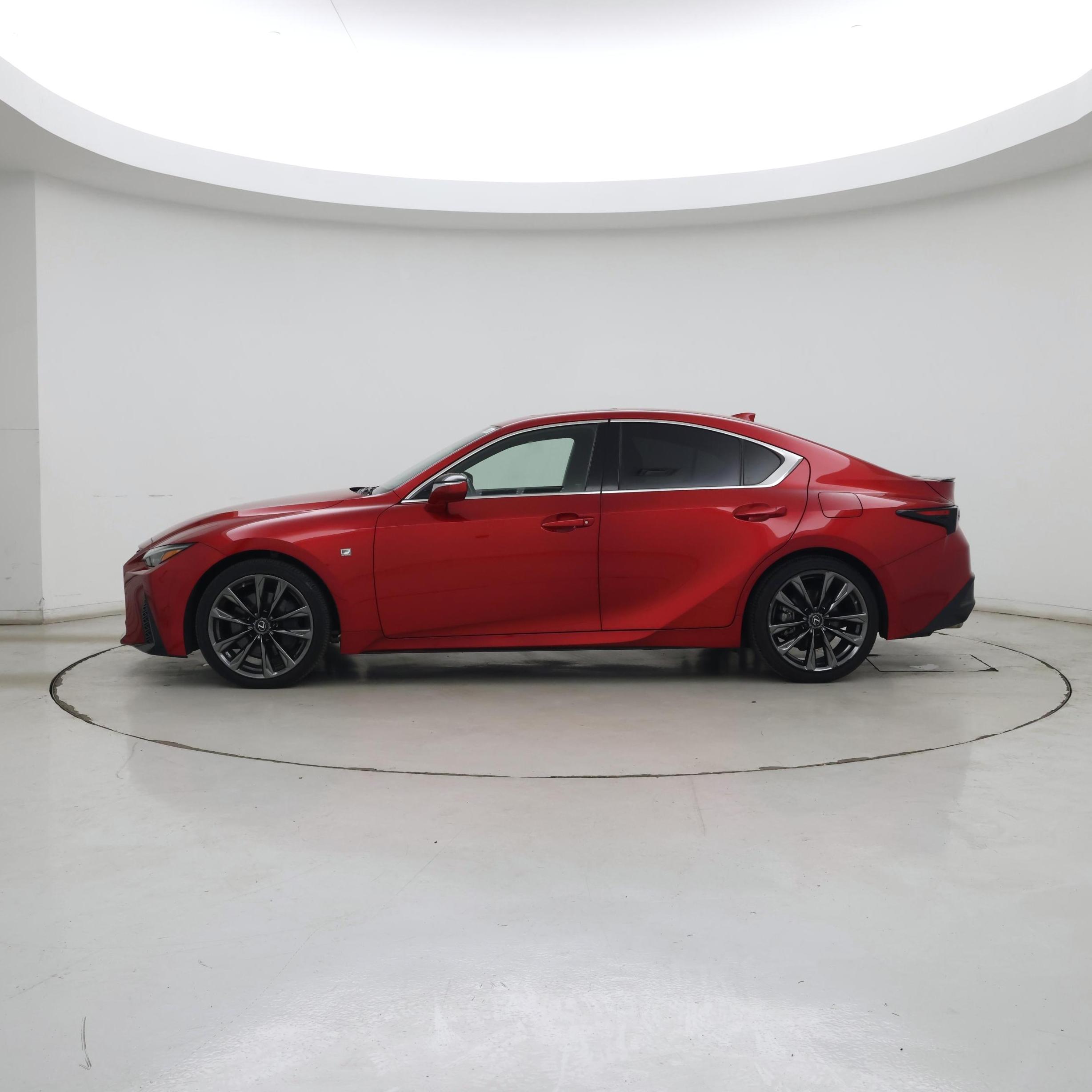 Thumbnail: 2022 Lexus IS - 3