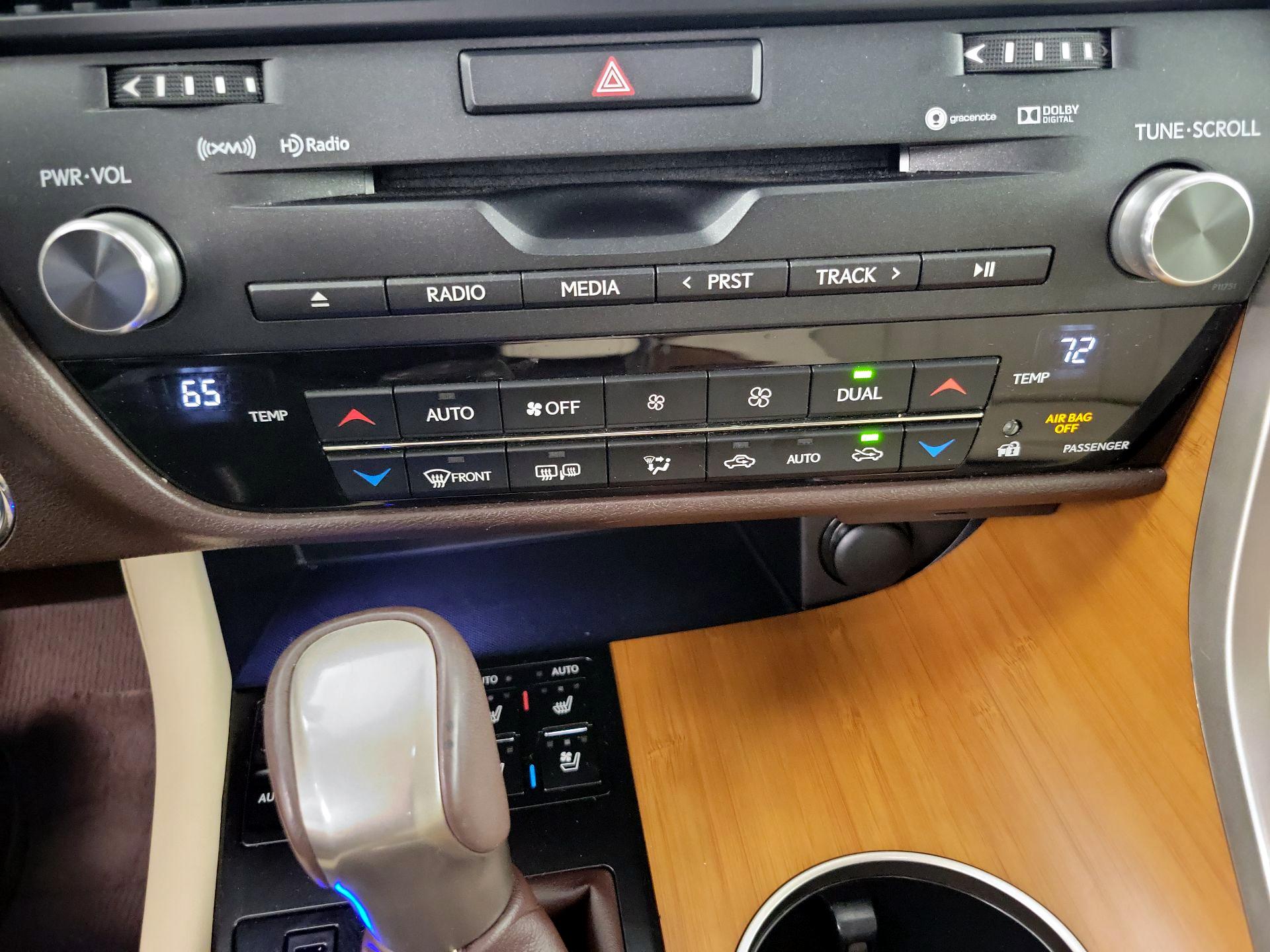 Thumbnail: 2019 Lexus RX - 17