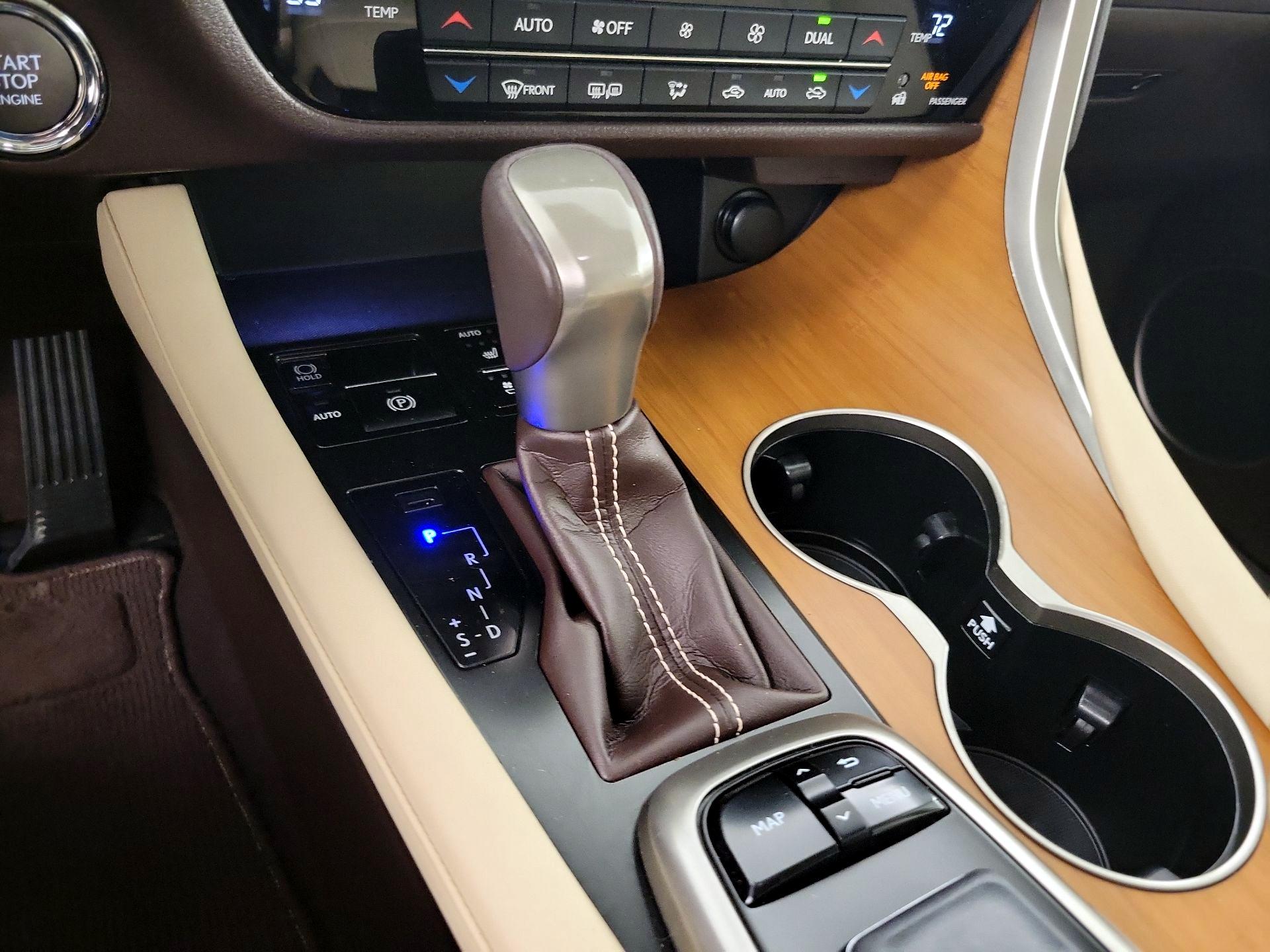 Thumbnail: 2019 Lexus RX - 18