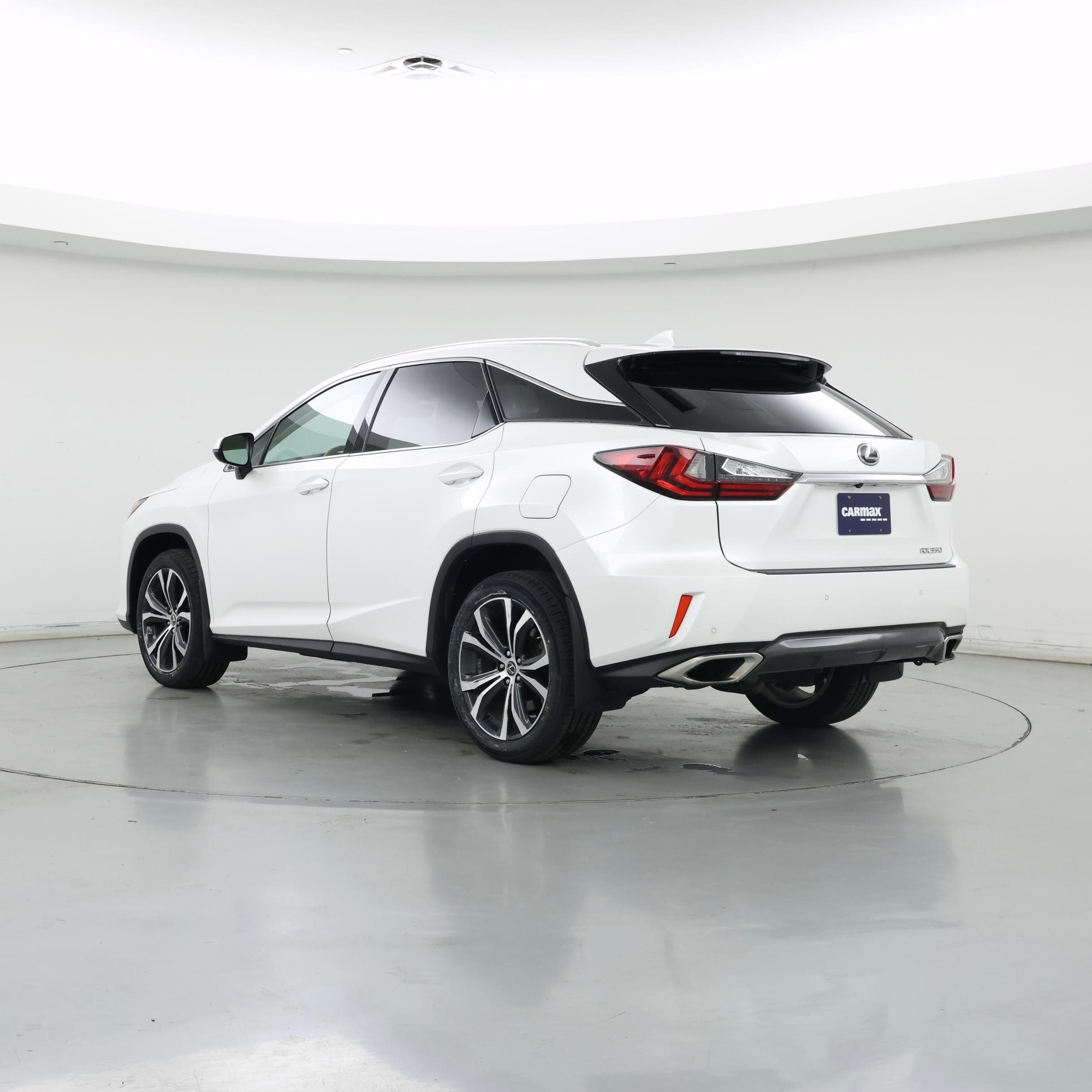 Thumbnail: 2019 Lexus RX - 2