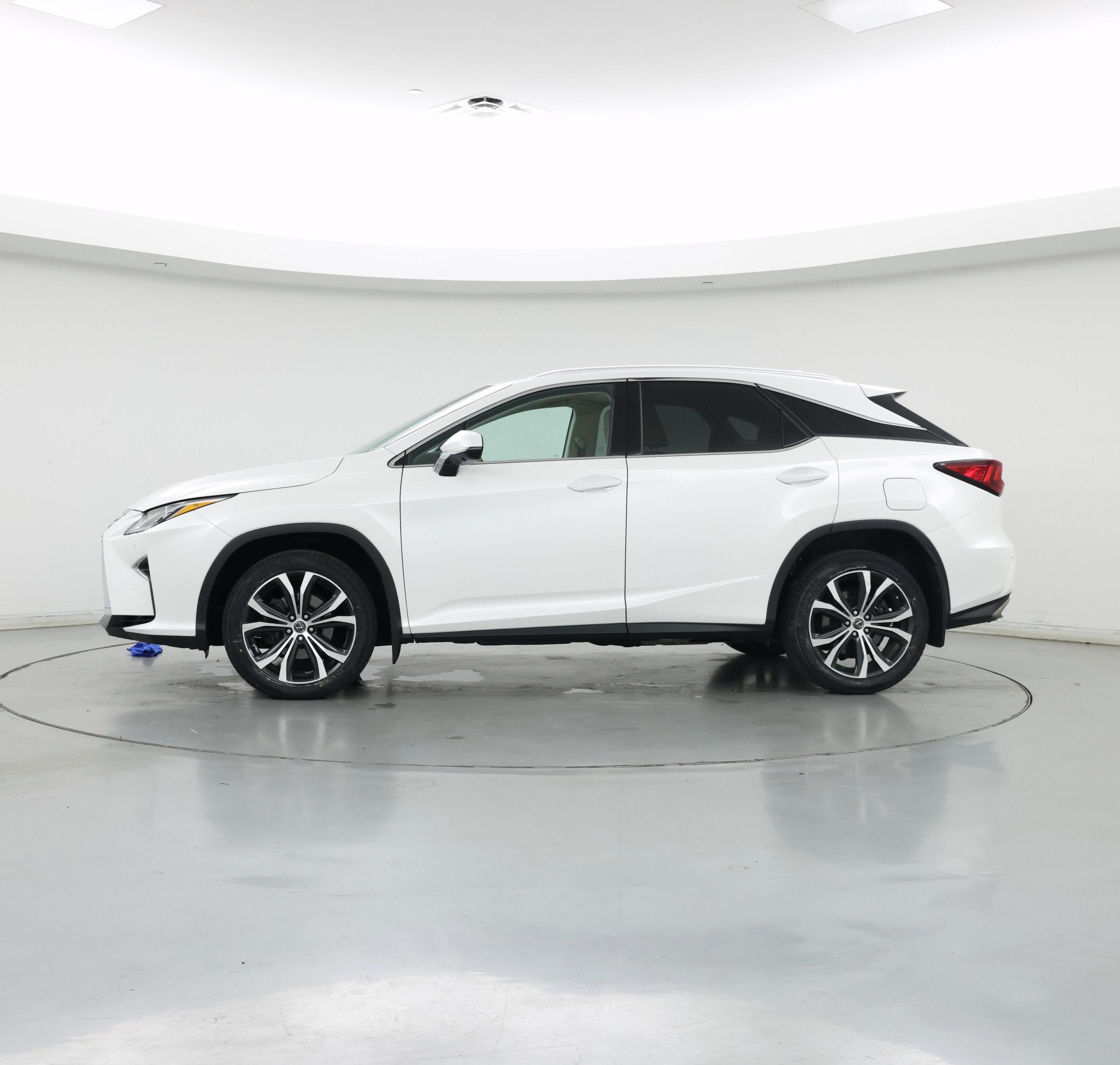 Thumbnail: 2019 Lexus RX - 3