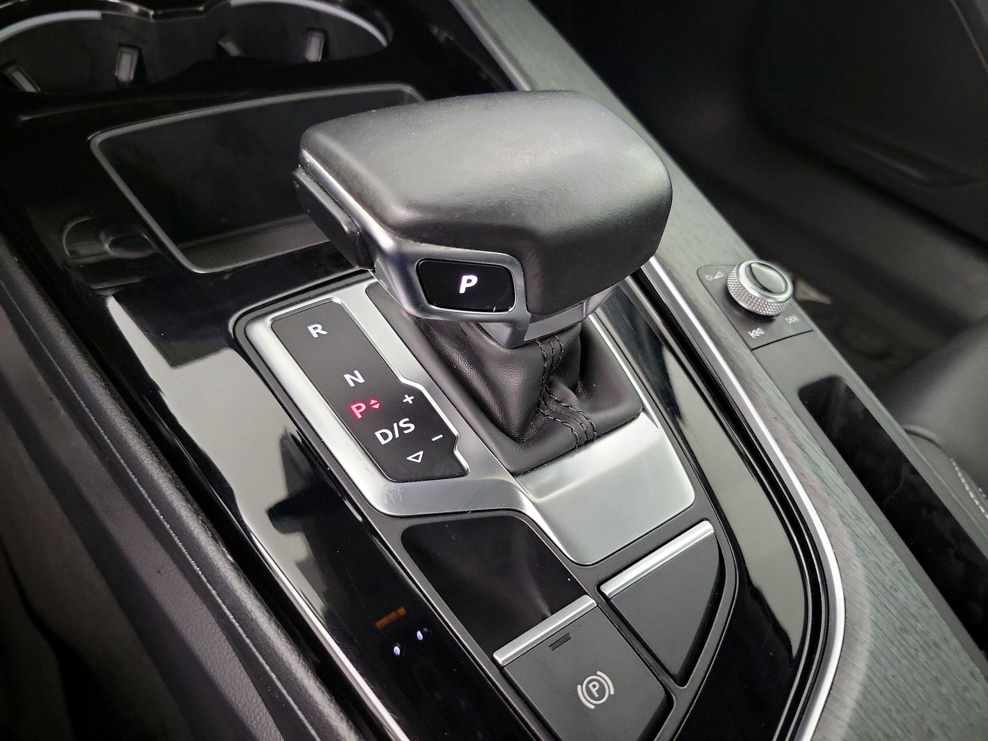 Thumbnail: 2021 Audi A4 - 18
