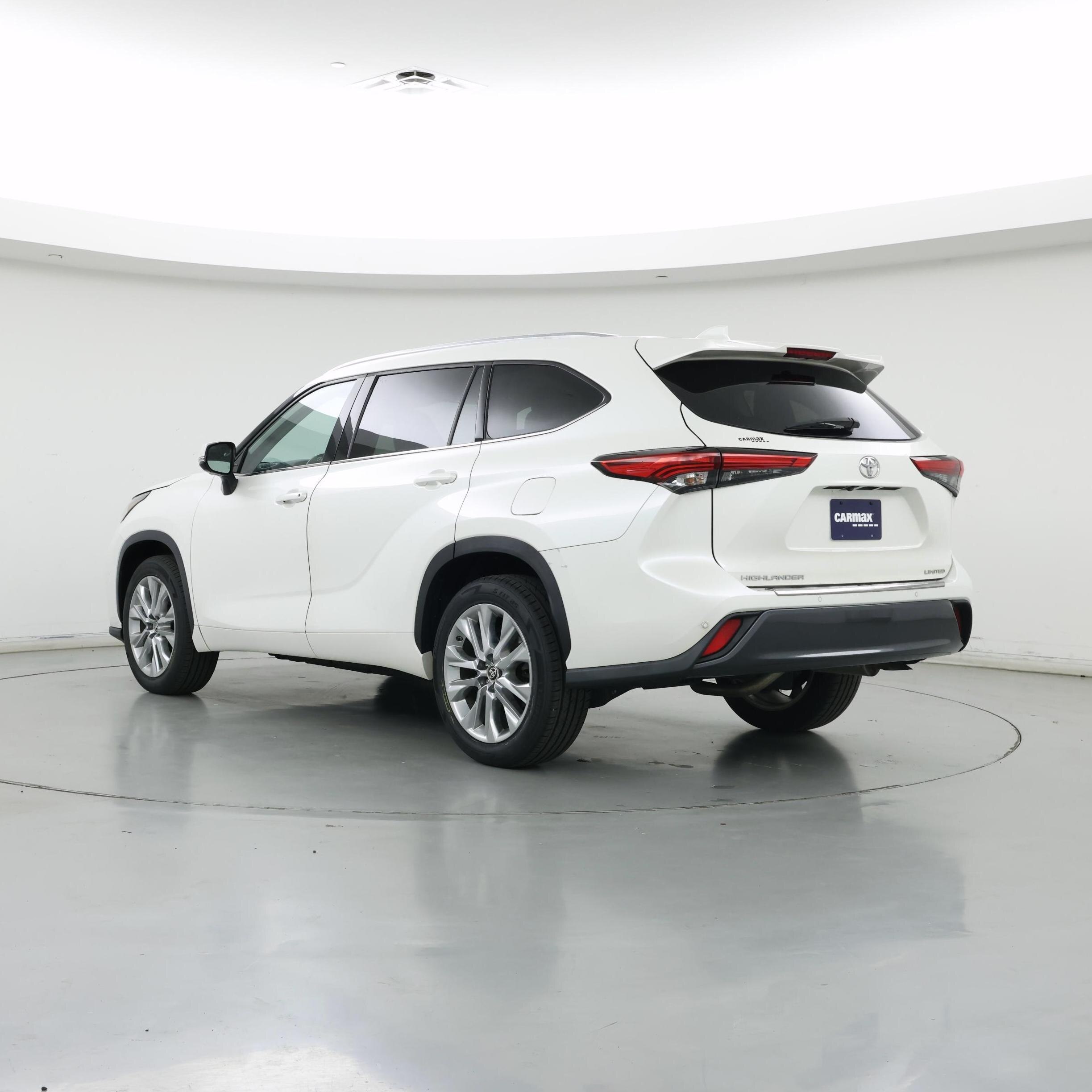 Thumbnail: 2020 Toyota Highlander - 2