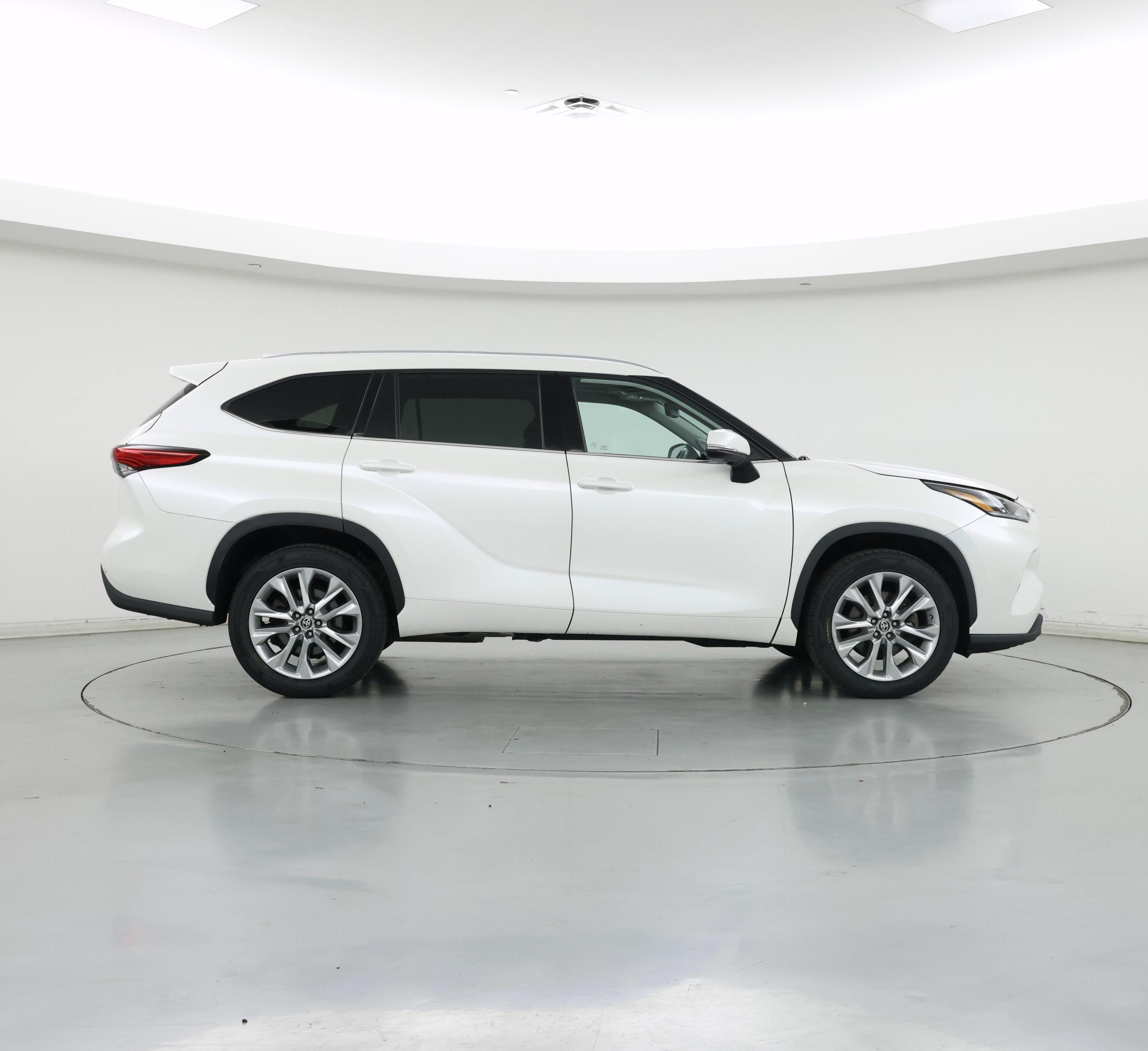 Thumbnail: 2020 Toyota Highlander - 7