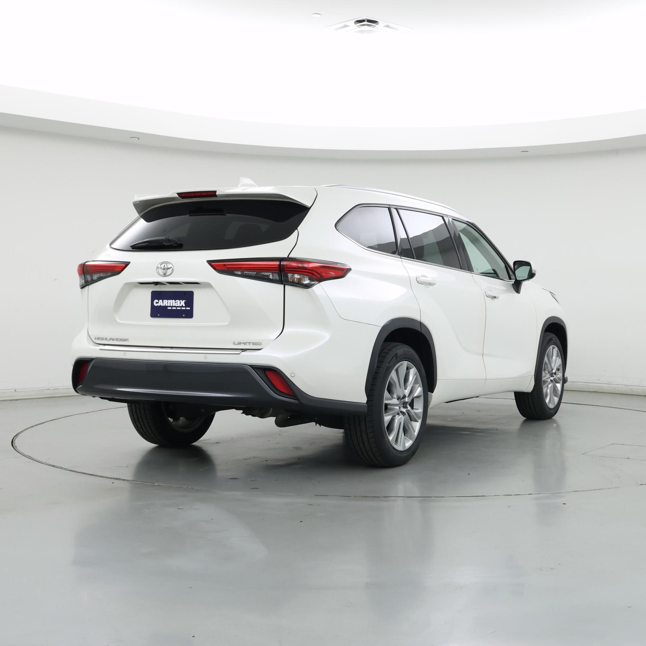 Thumbnail: 2020 Toyota Highlander - 8