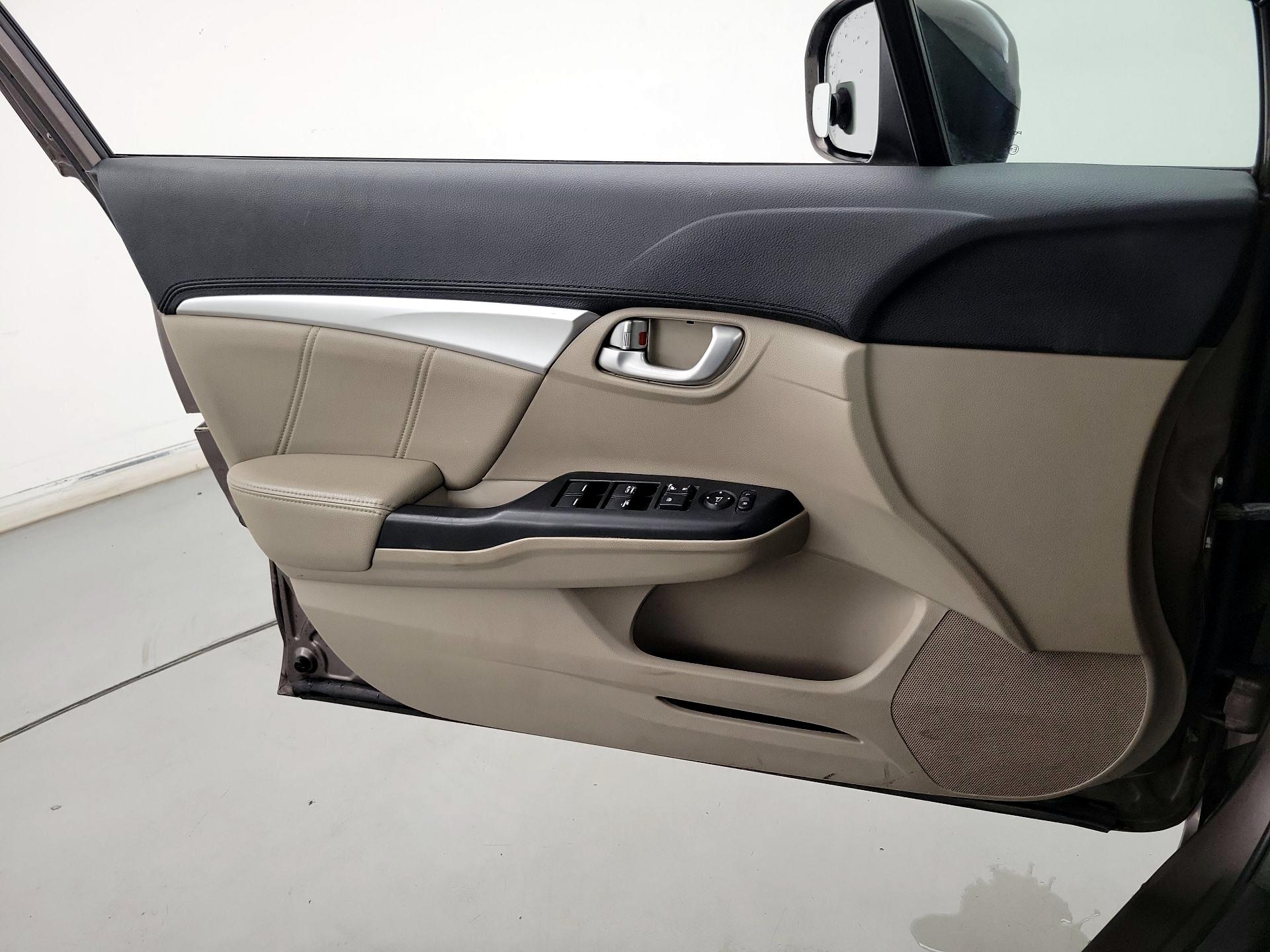 Thumbnail: 2014 Honda Civic - 12